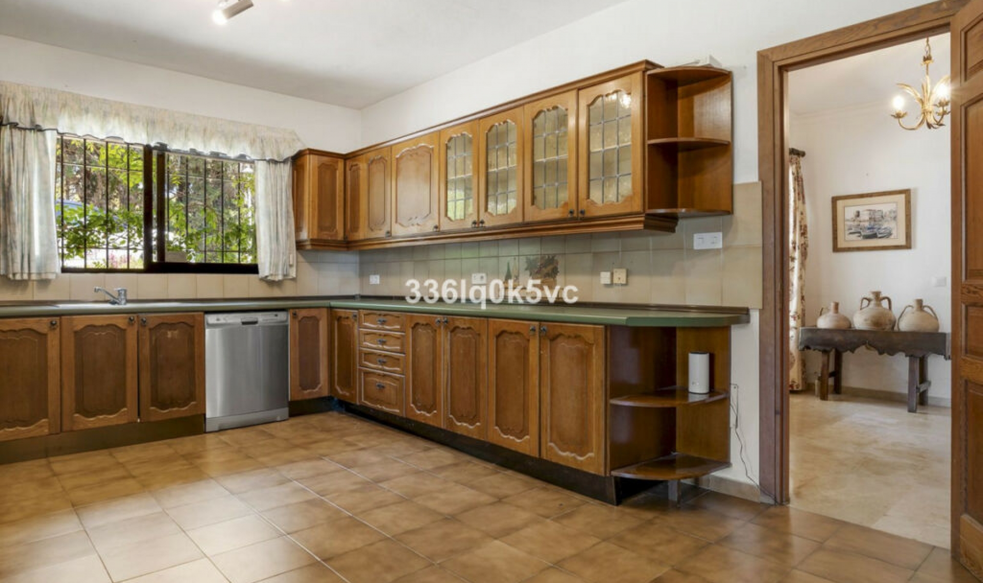 Resale - House -
Las Chapas