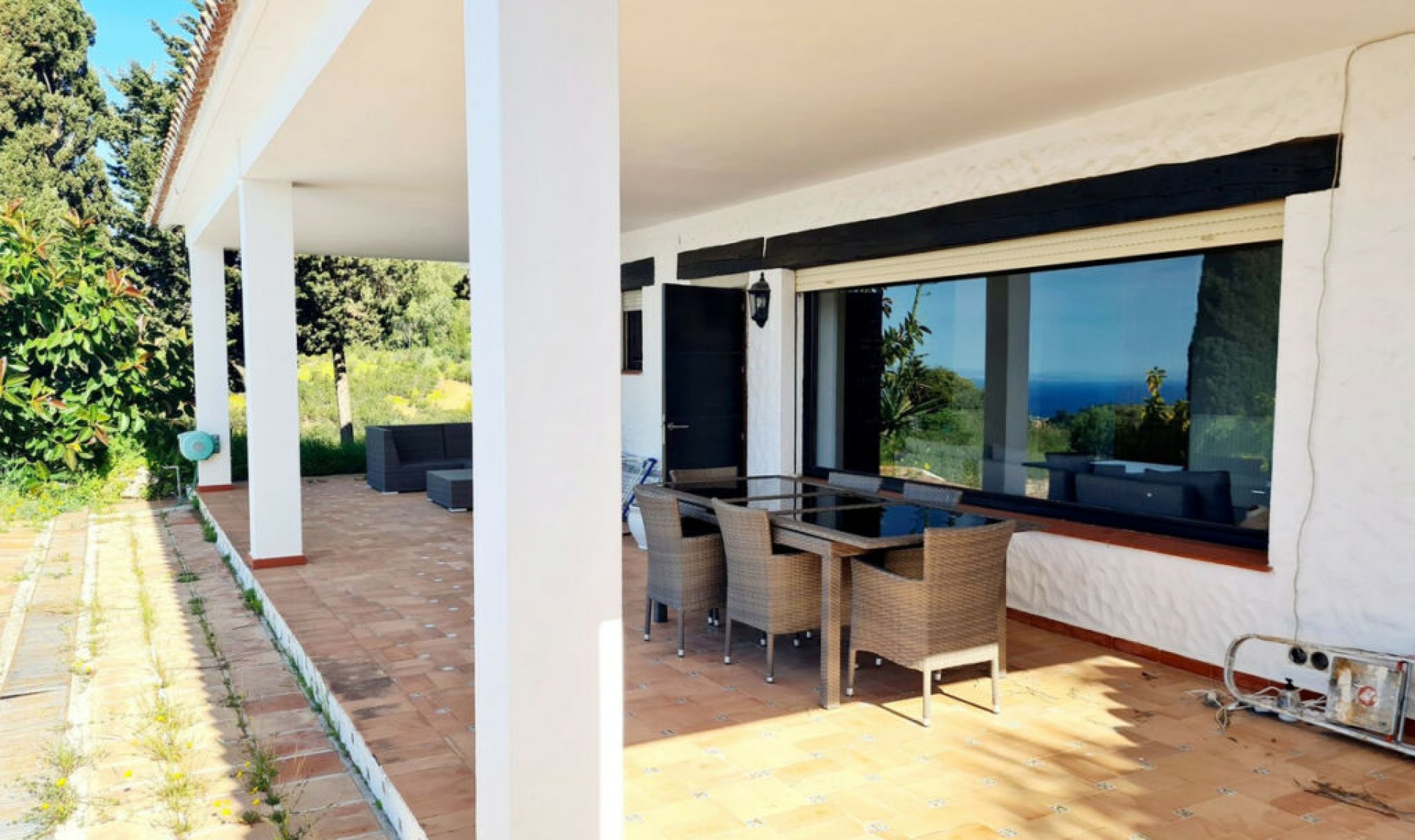 Resale - House -
Las Chapas