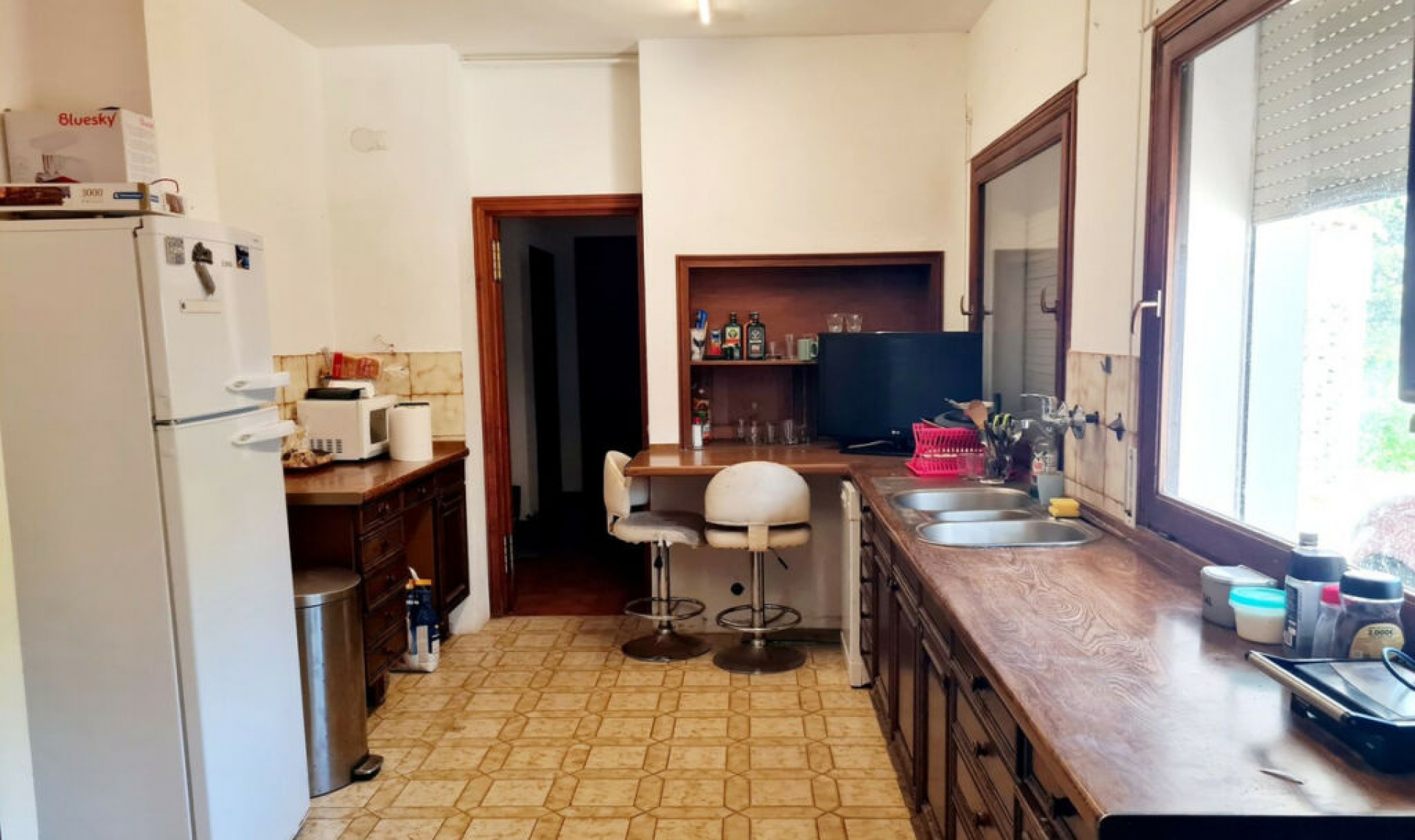 Resale - House -
Las Chapas