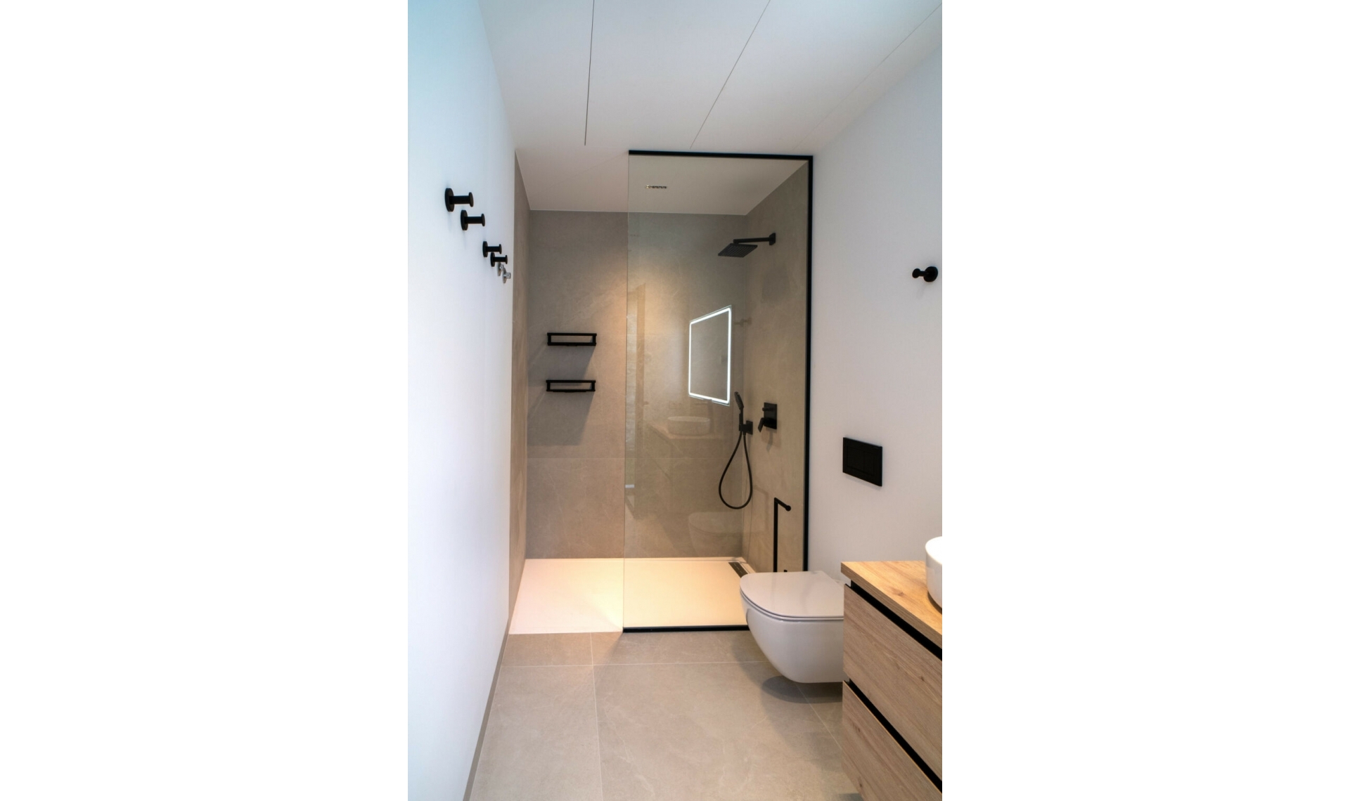 Resale - House -
Las Colinas Golf