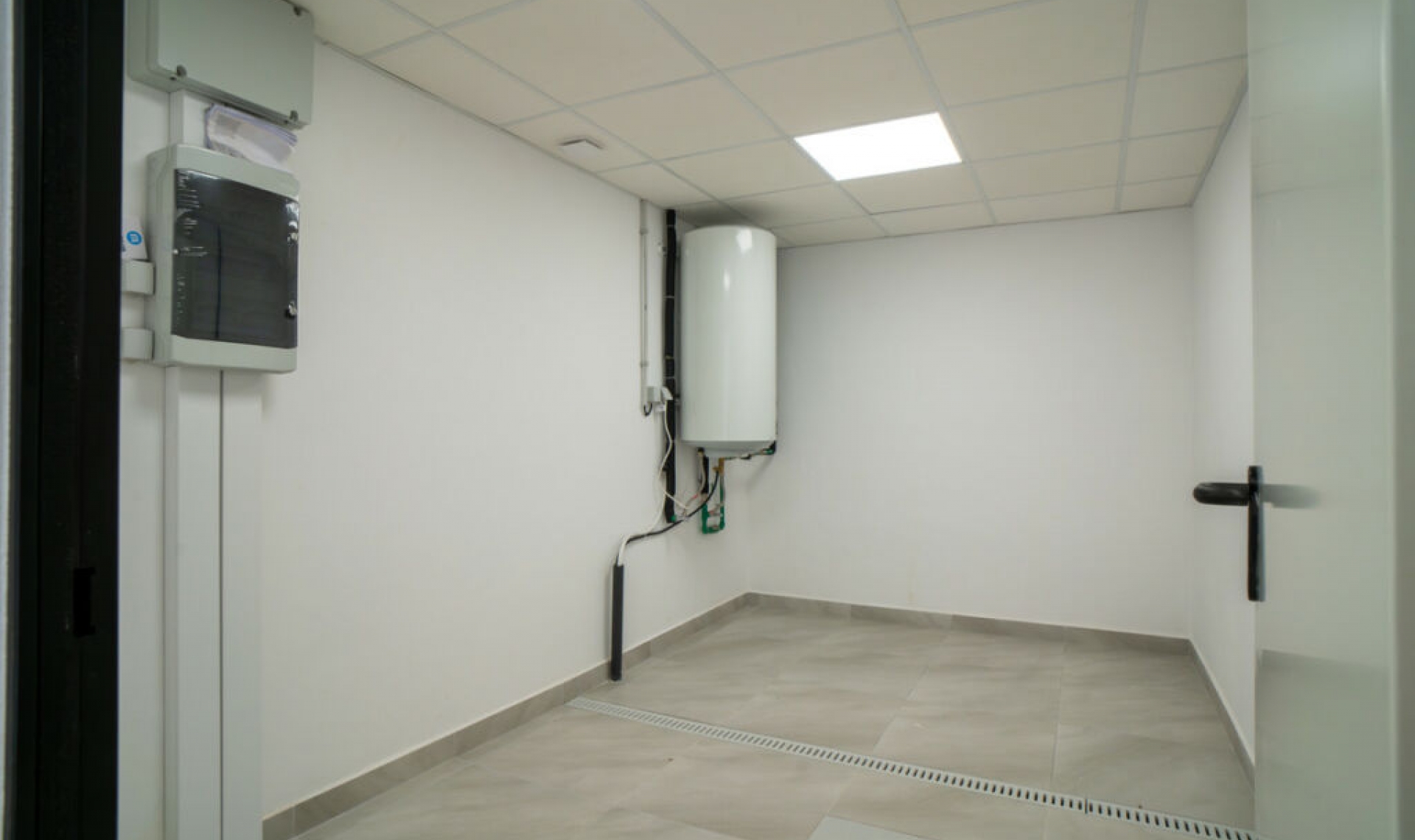 Resale - House -
Las Colinas Golf