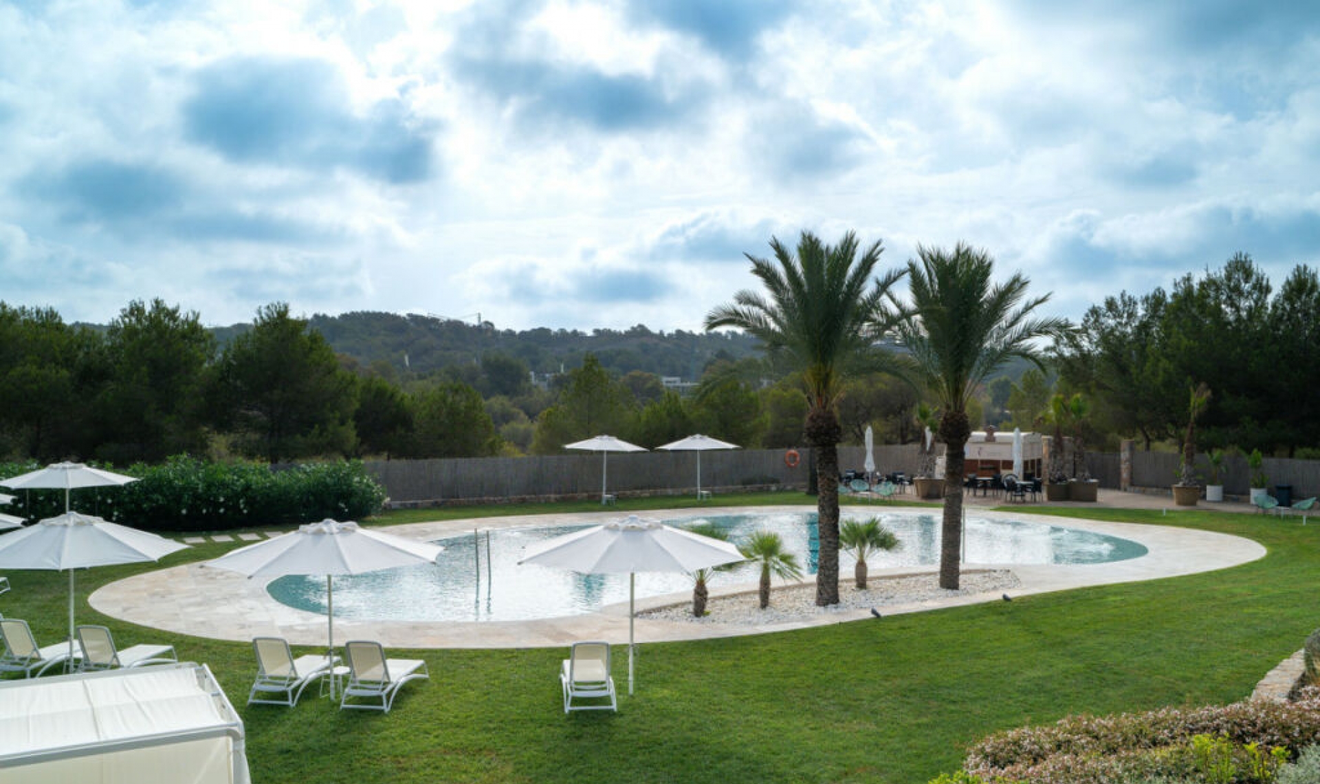 Resale - House -
Las Colinas Golf