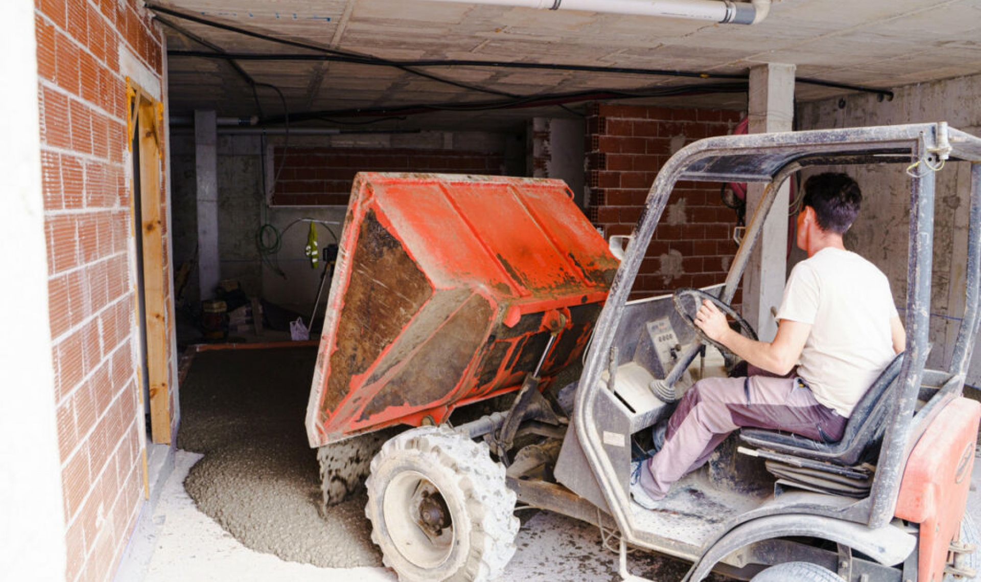 Resale - House -
Las Colinas Golf