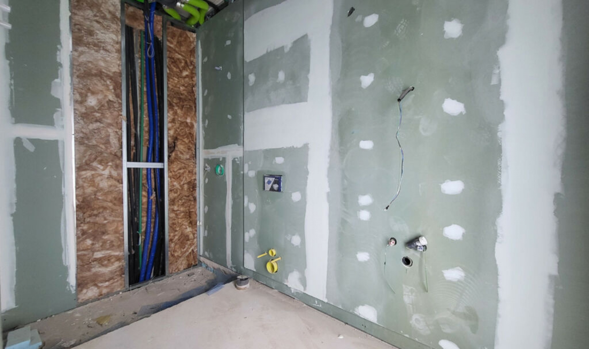 Resale - House -
Las Colinas Golf