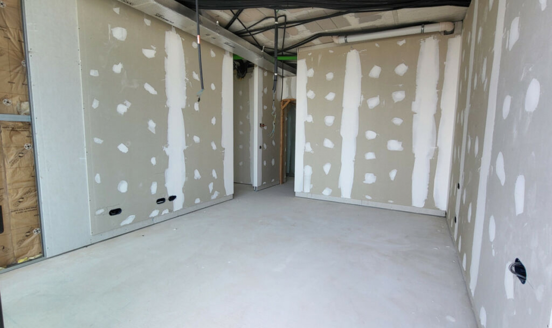 Resale - House -
Las Colinas Golf