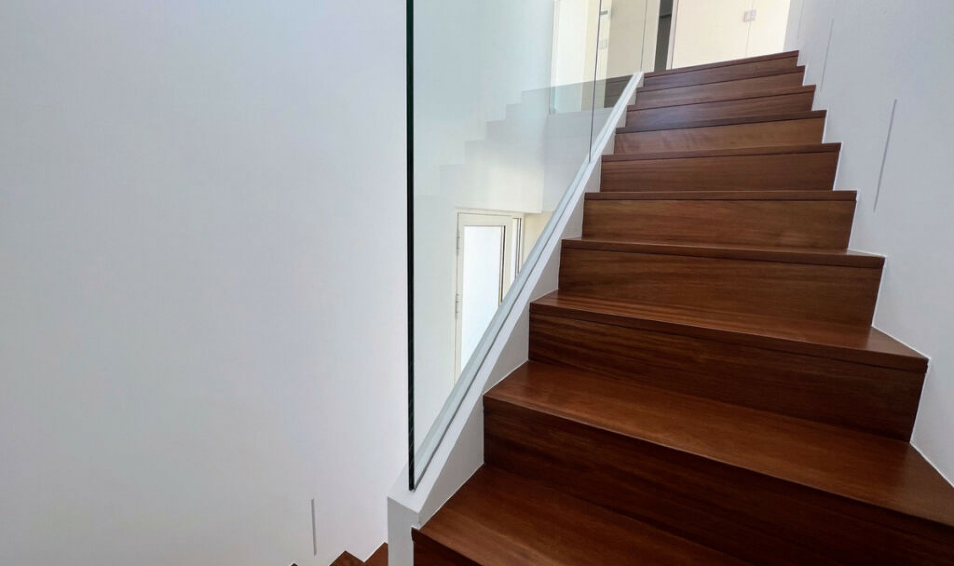 Resale - House -
Las Colinas Golf