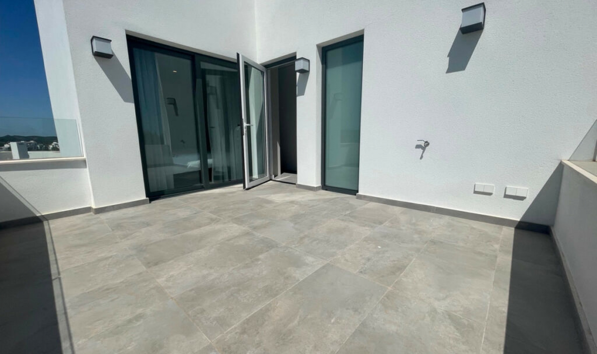 Resale - House -
Las Colinas Golf