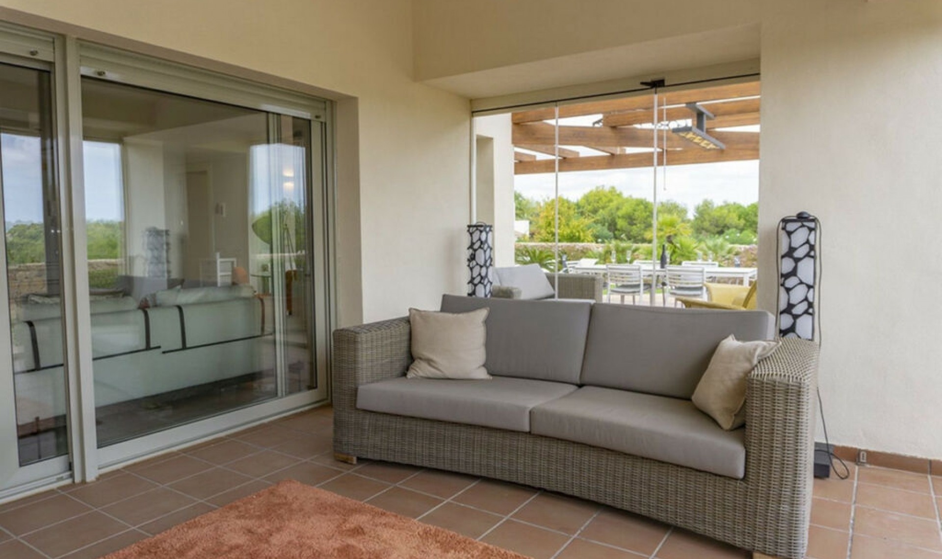 Resale - House -
Las Colinas Golf