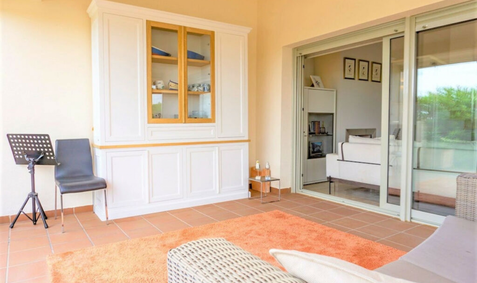 Resale - House -
Las Colinas Golf