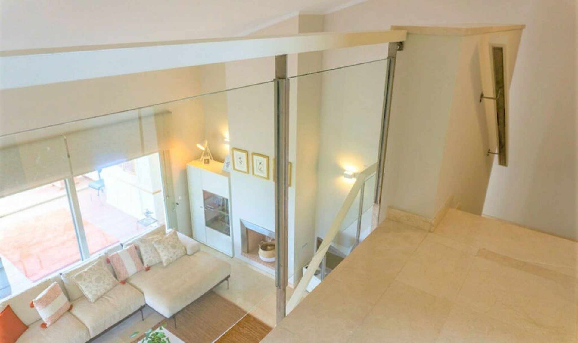 Resale - House -
Las Colinas Golf