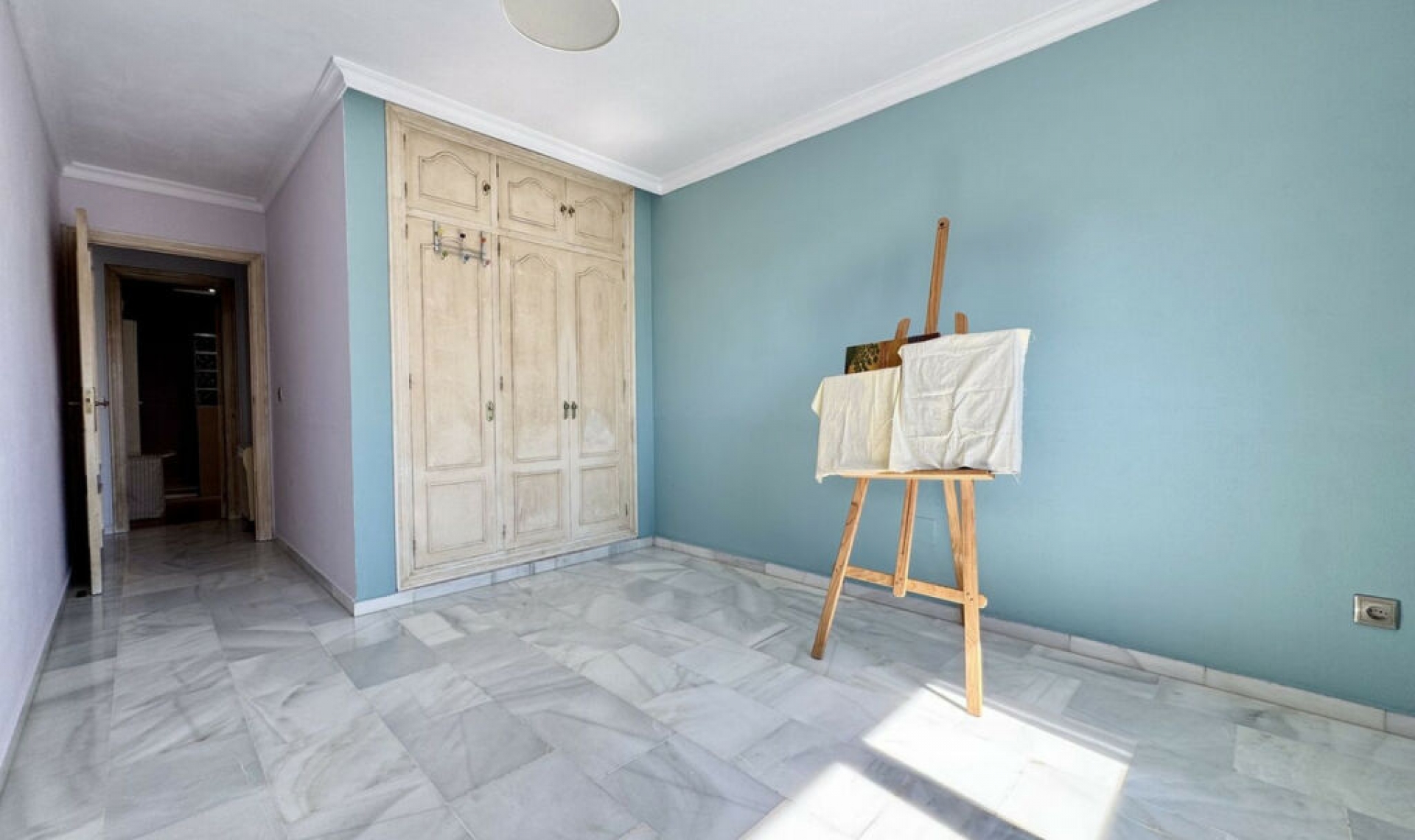 Resale - House -
Las Lagunas