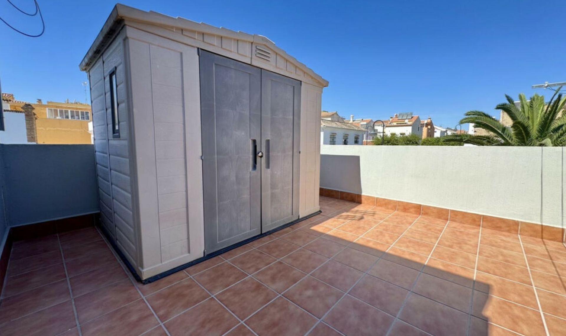 Resale - House -
Las Lagunas