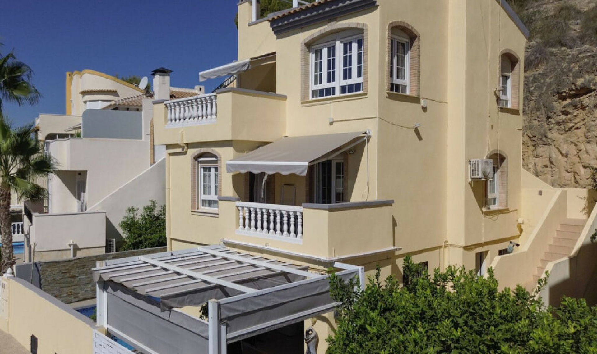 Resale - House -
Las Ramblas Golf