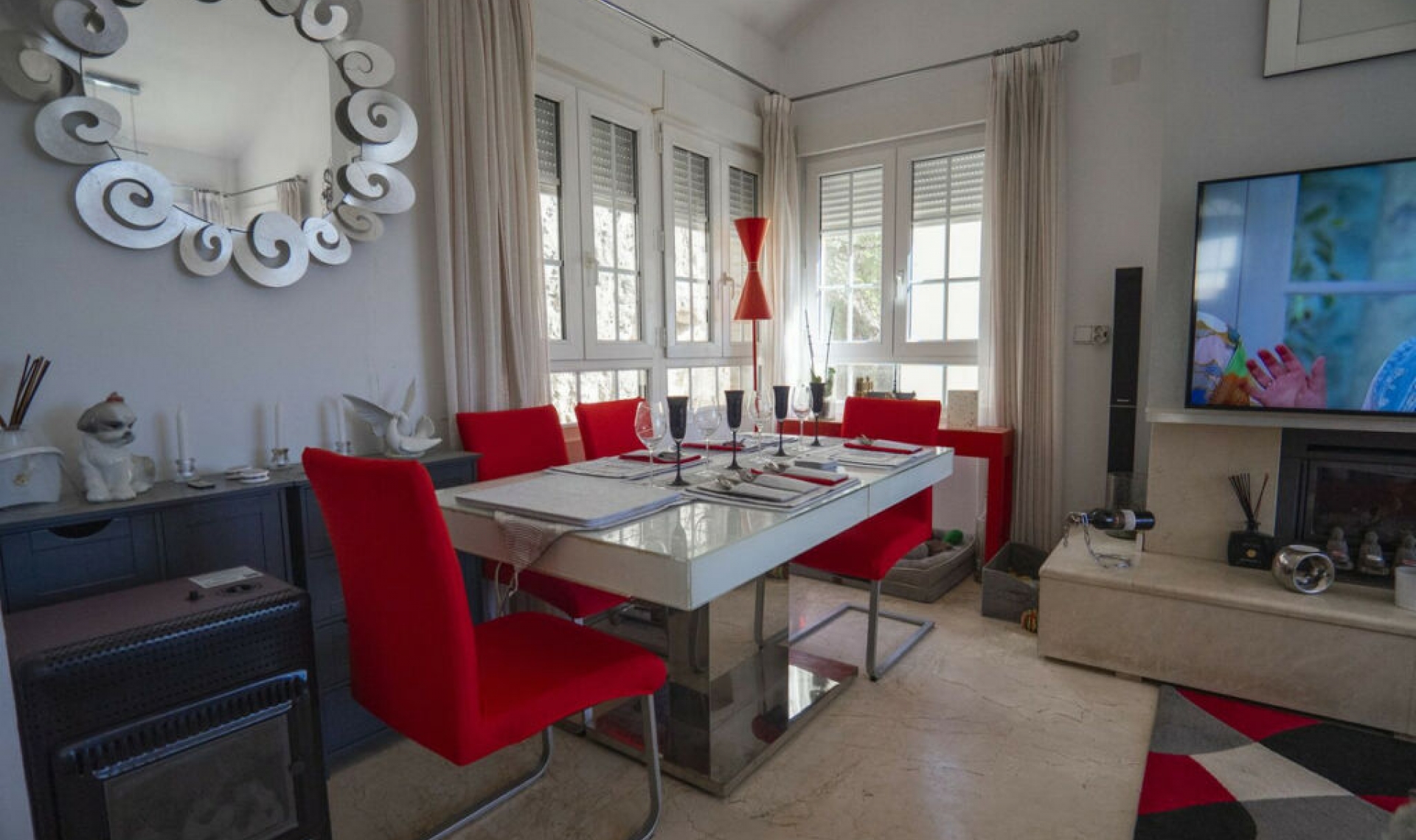 Resale - House -
Las Ramblas Golf