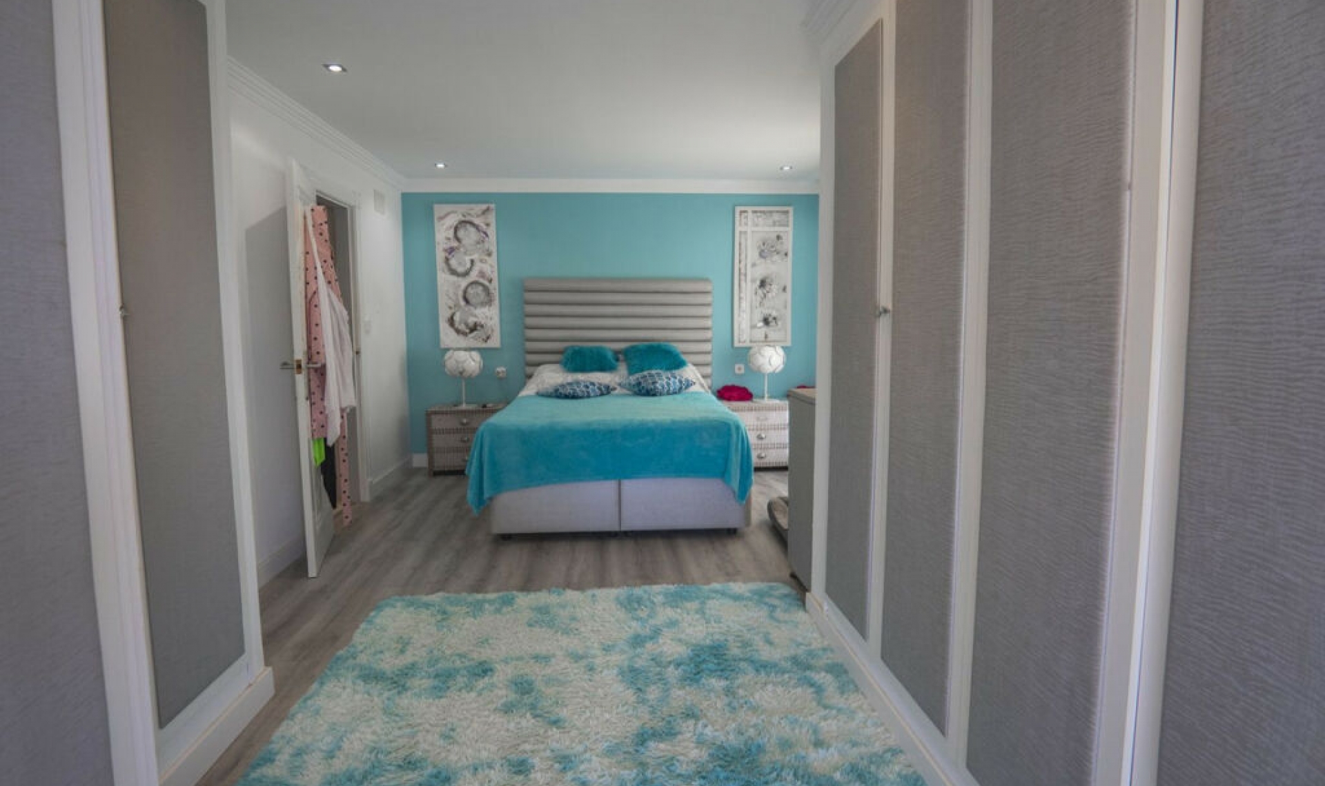 Resale - House -
Las Ramblas Golf