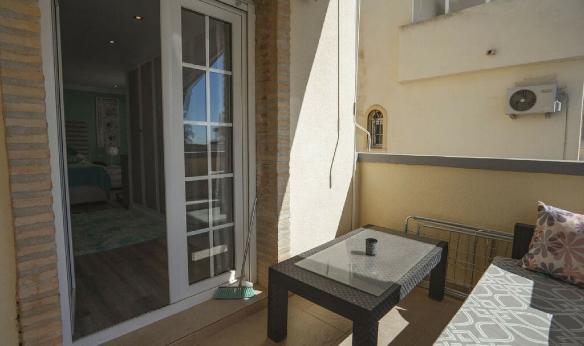 Resale - House -
Las Ramblas Golf