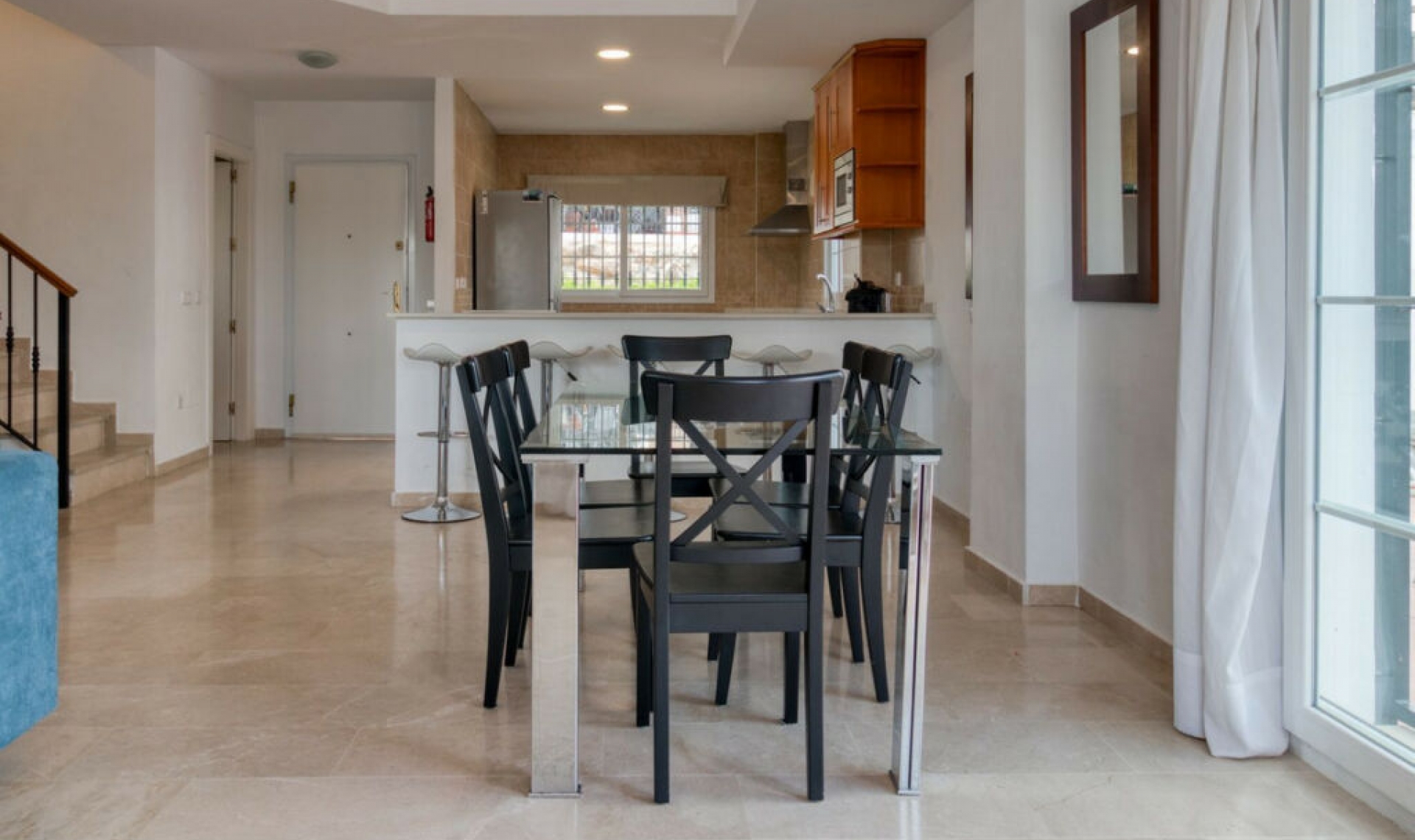 Resale - House -
Lauro Golf