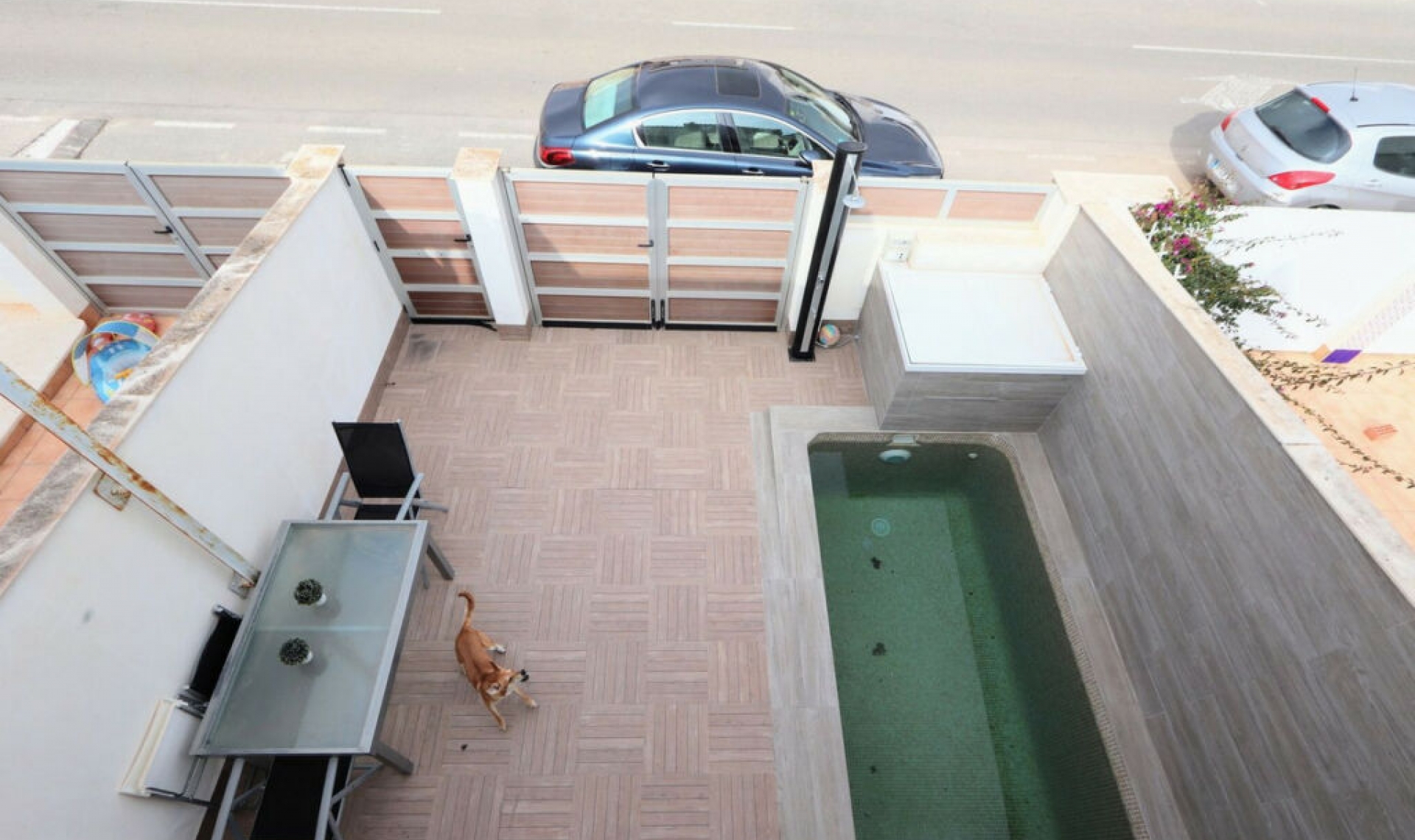Resale - House -
Lo Pagan