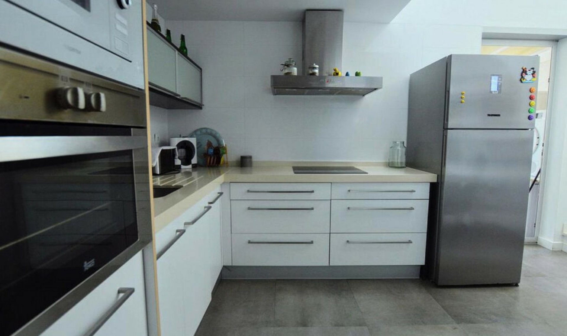 Resale - House -
Lo Pagan