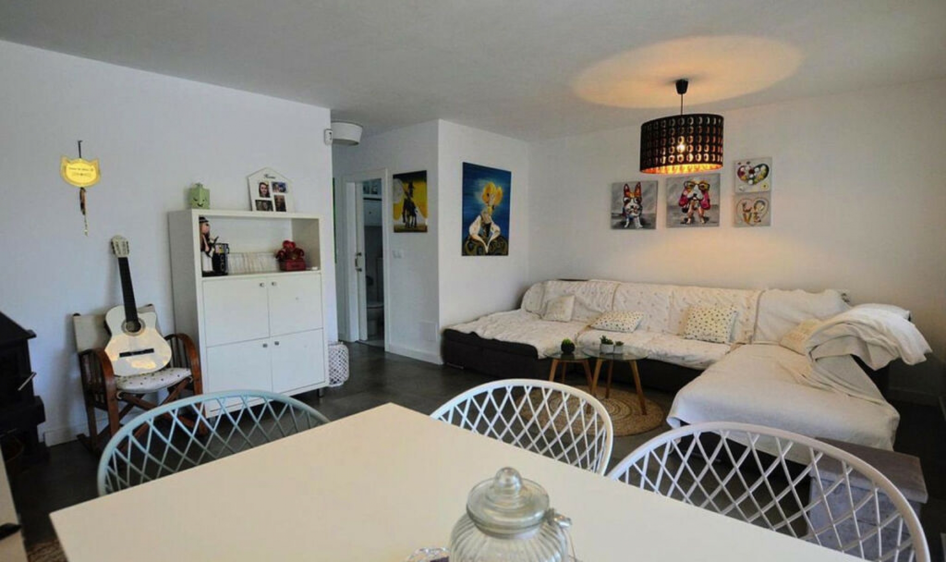 Resale - House -
Lo Pagan