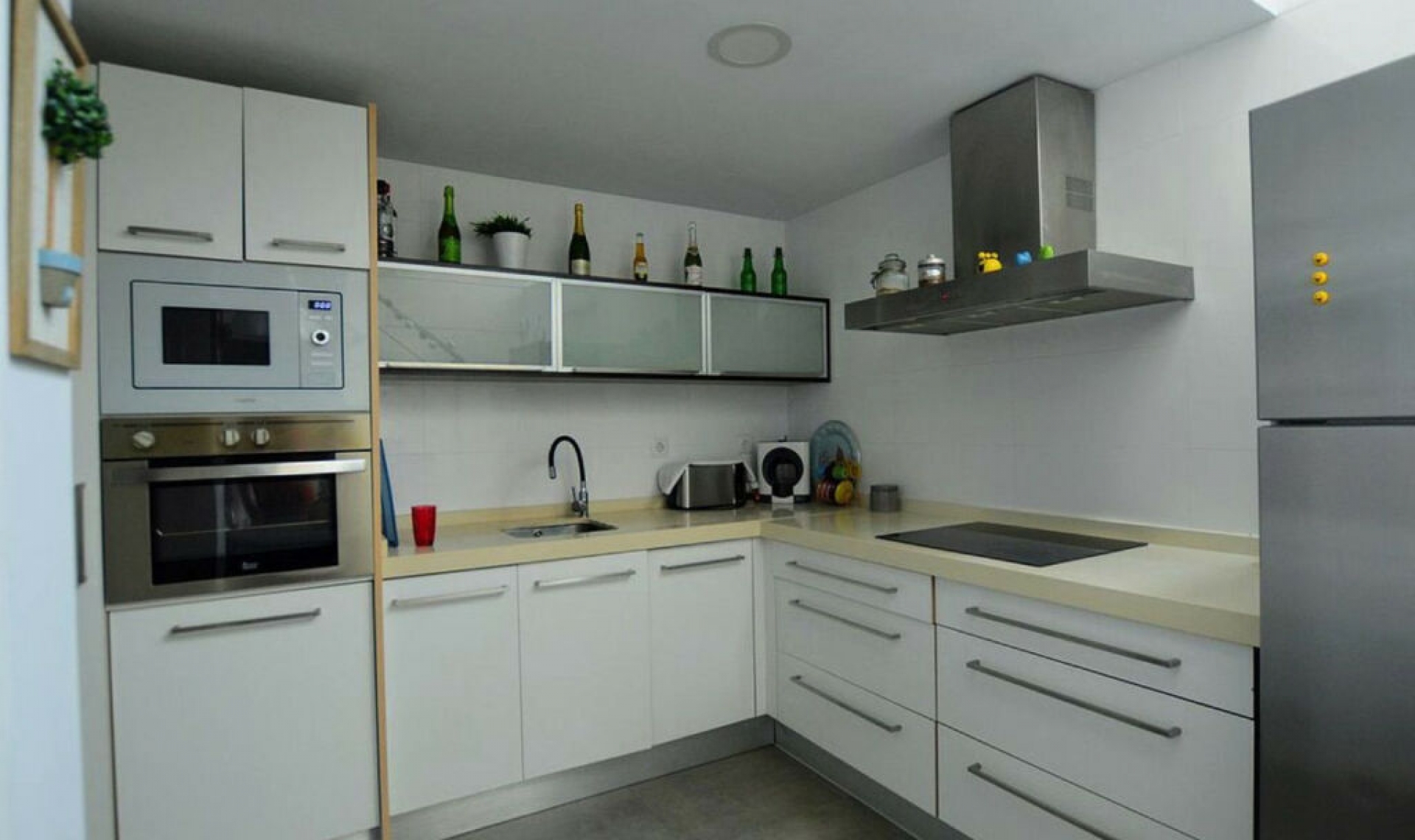 Resale - House -
Lo Pagan