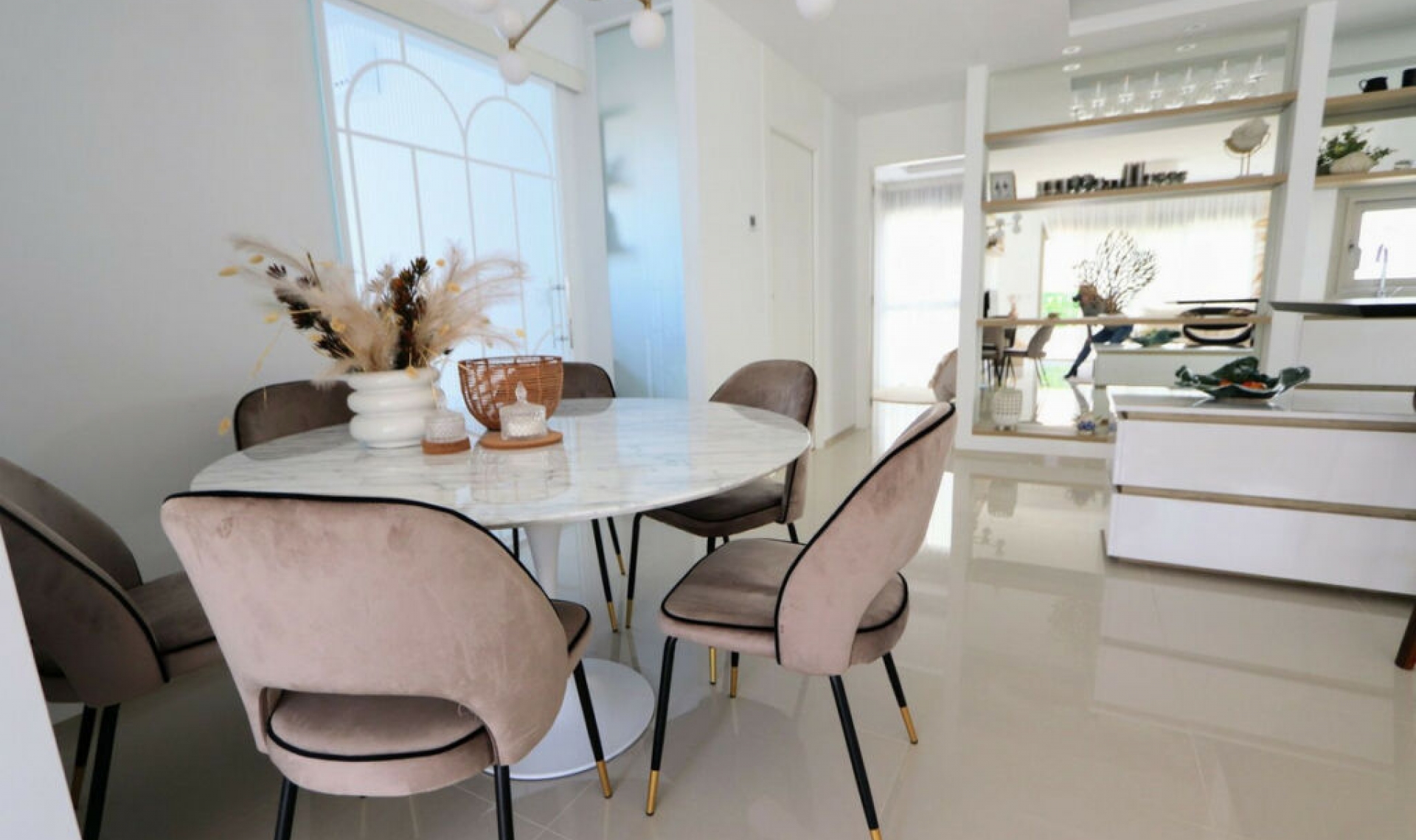 Resale - House -
Los Alcázares