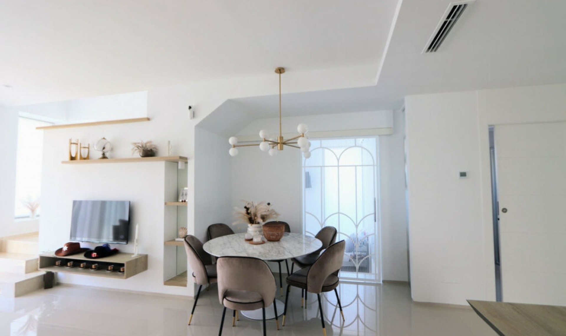 Resale - House -
Los Alcázares