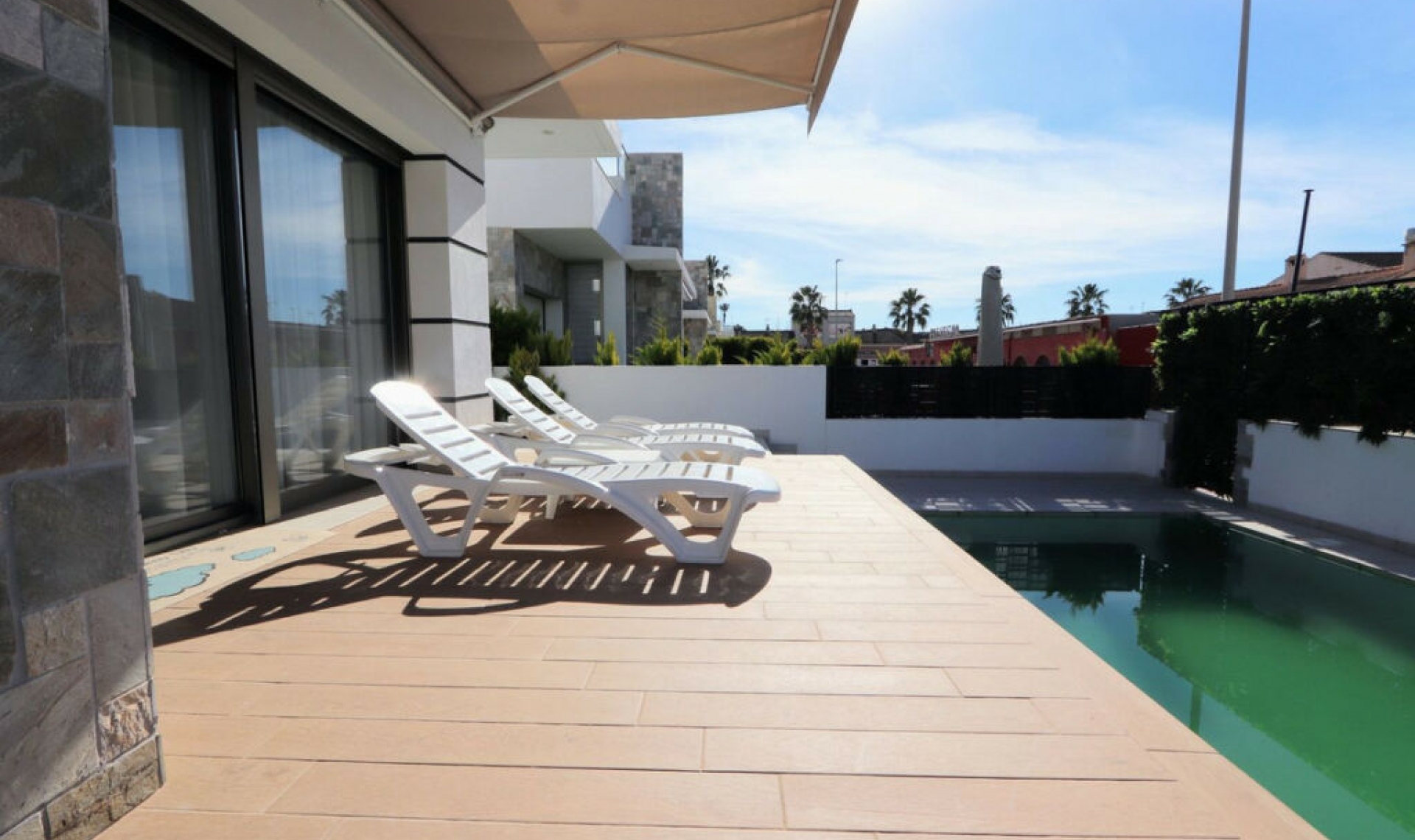 Resale - House -
Los Alcázares