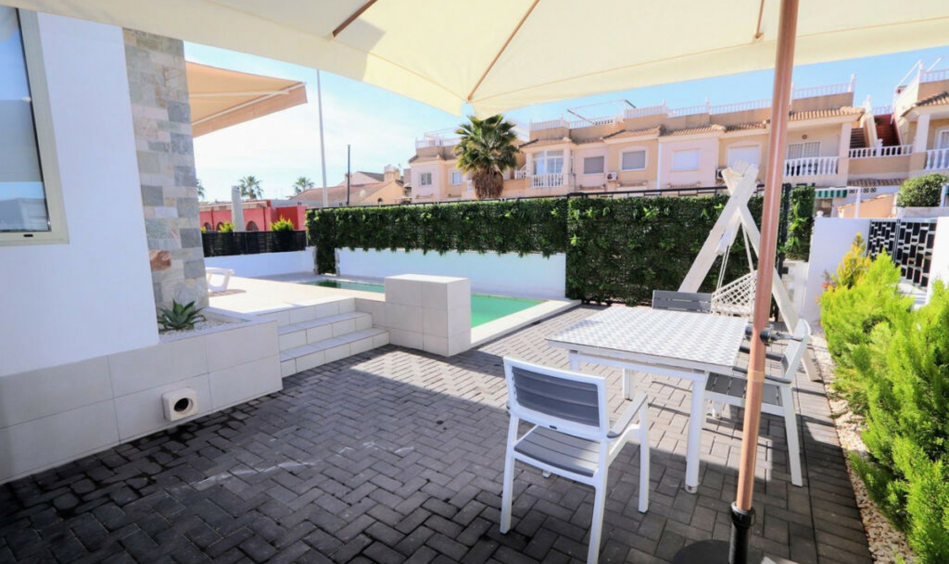 Resale - House -
Los Alcázares