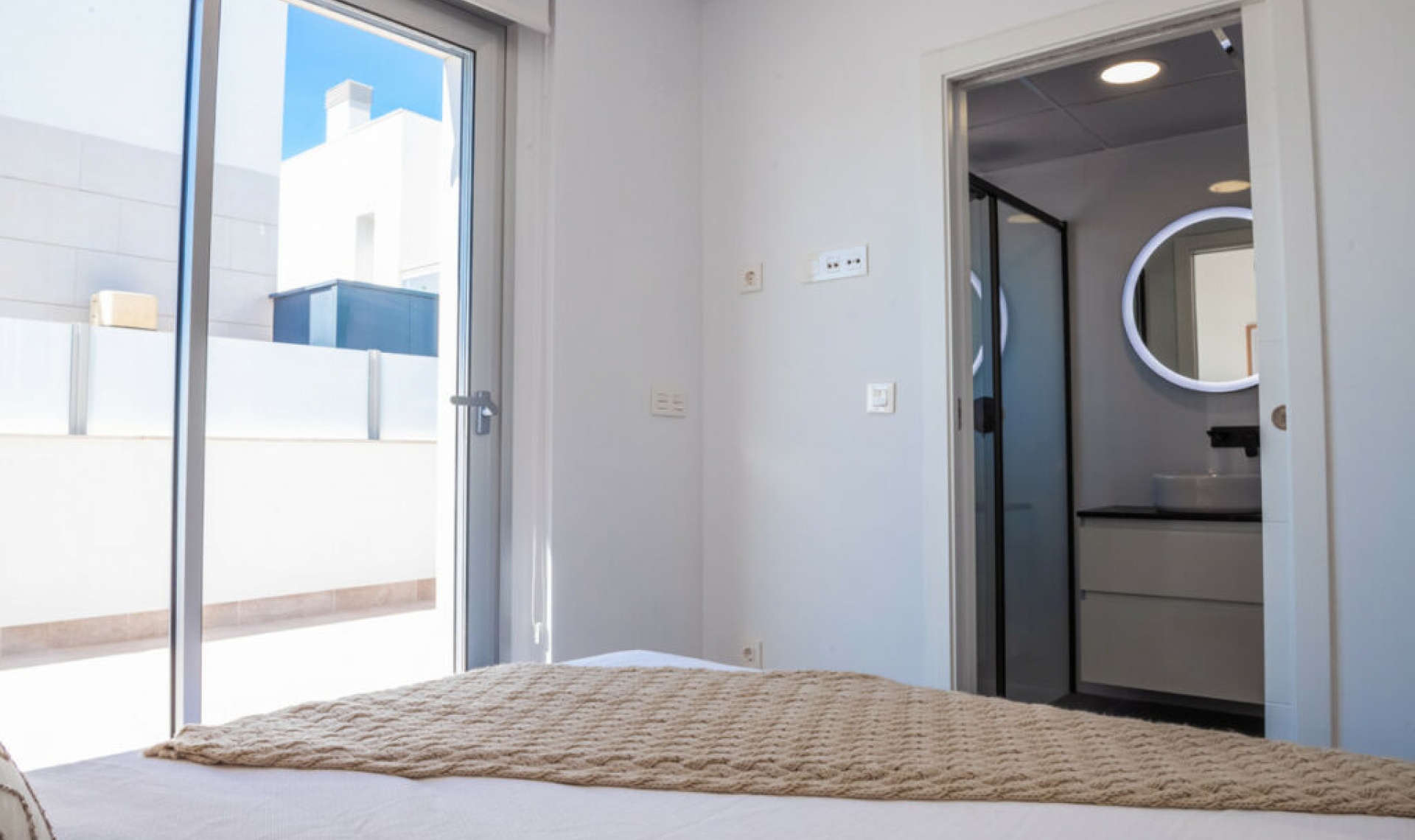 Resale - House -
Los Alcázares