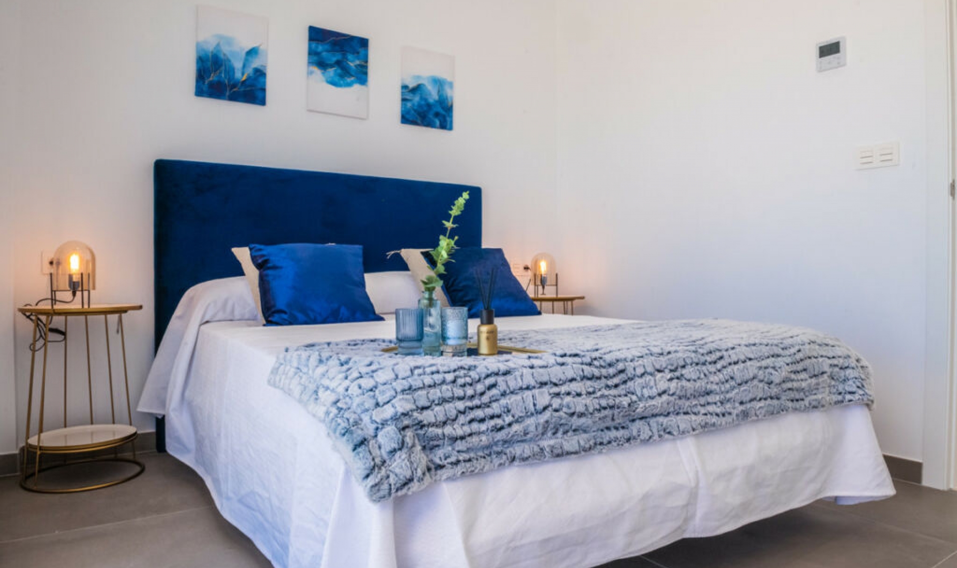 Resale - House -
Los Alcázares