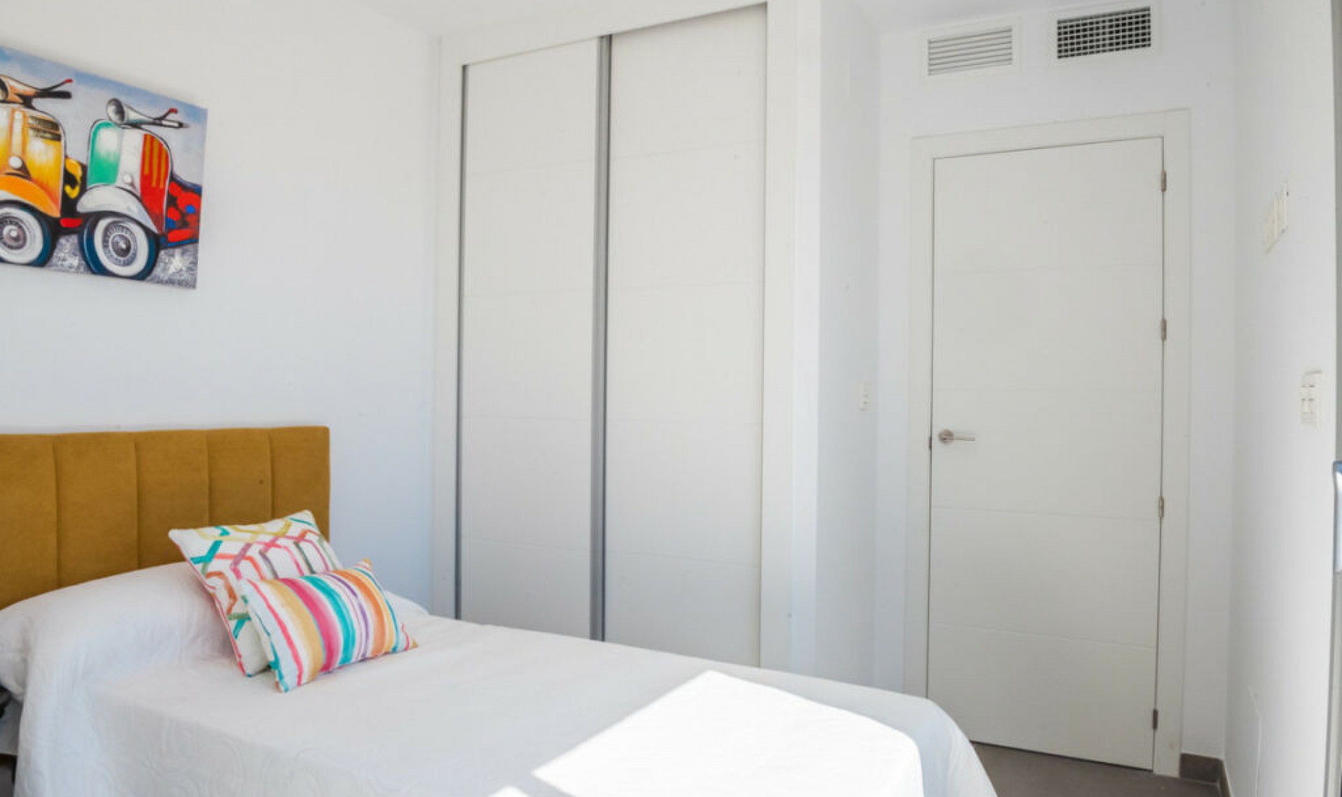 Resale - House -
Los Alcázares