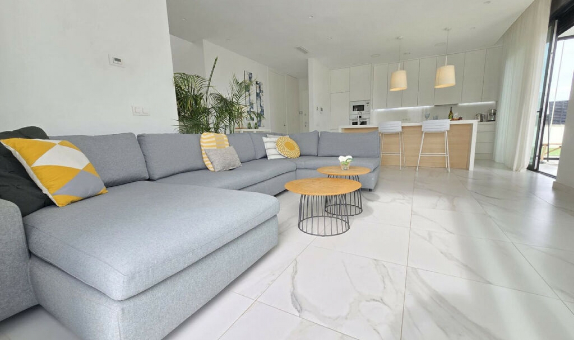Resale - House -
Los Alcázares