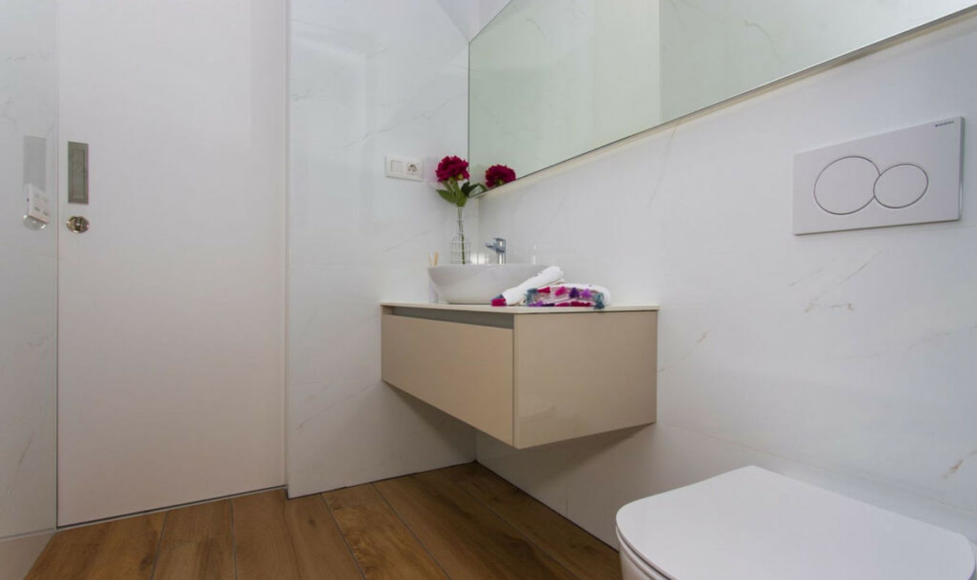 Resale - House -
Los Alcázares
