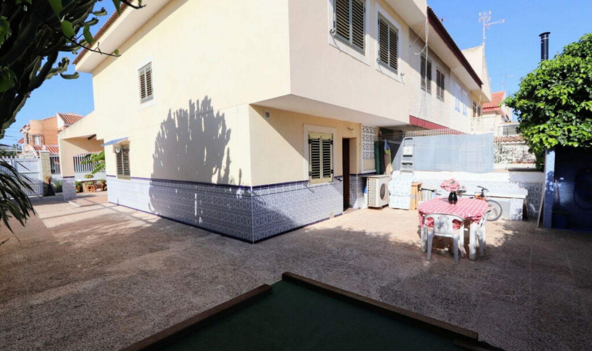 Resale - House -
Los Alcázares