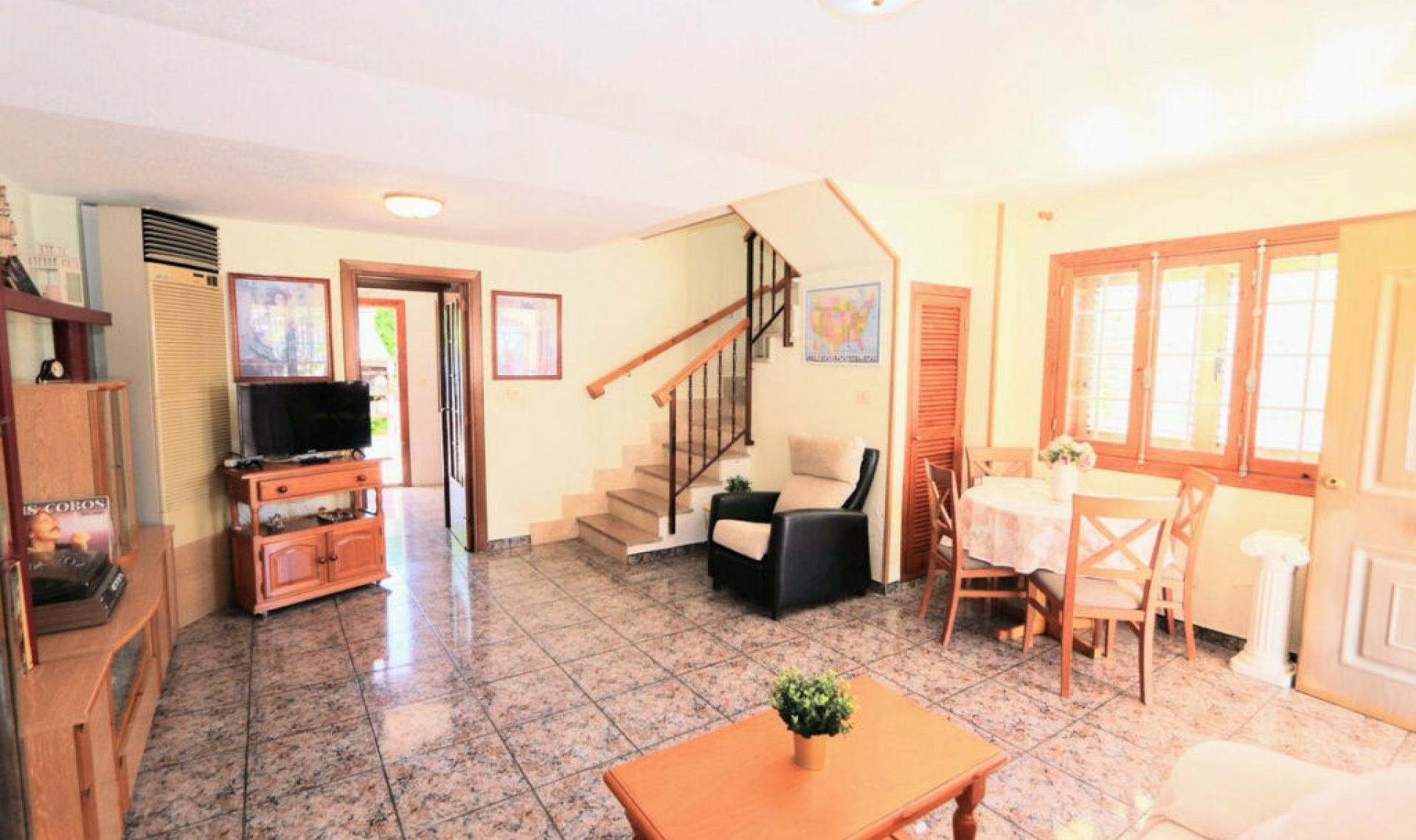 Resale - House -
Los Alcázares