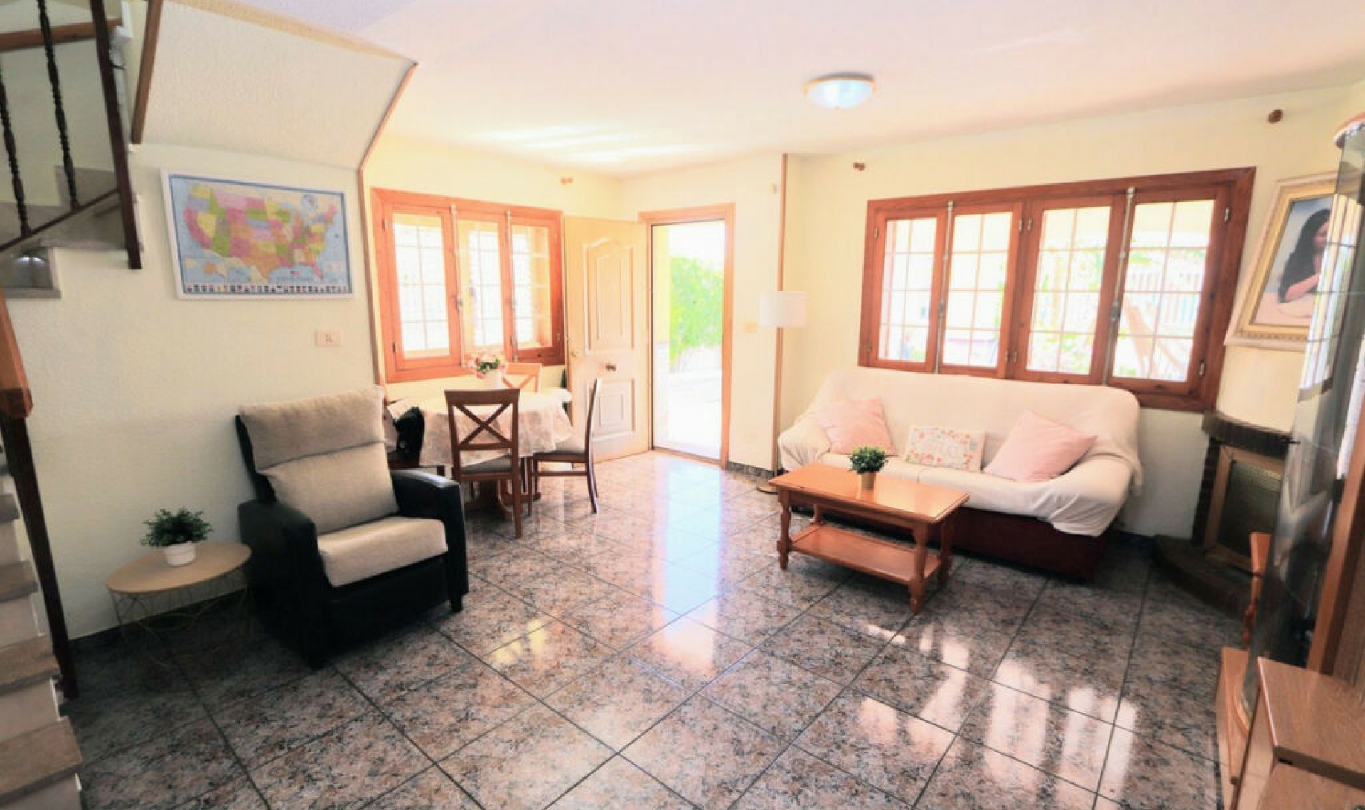 Resale - House -
Los Alcázares