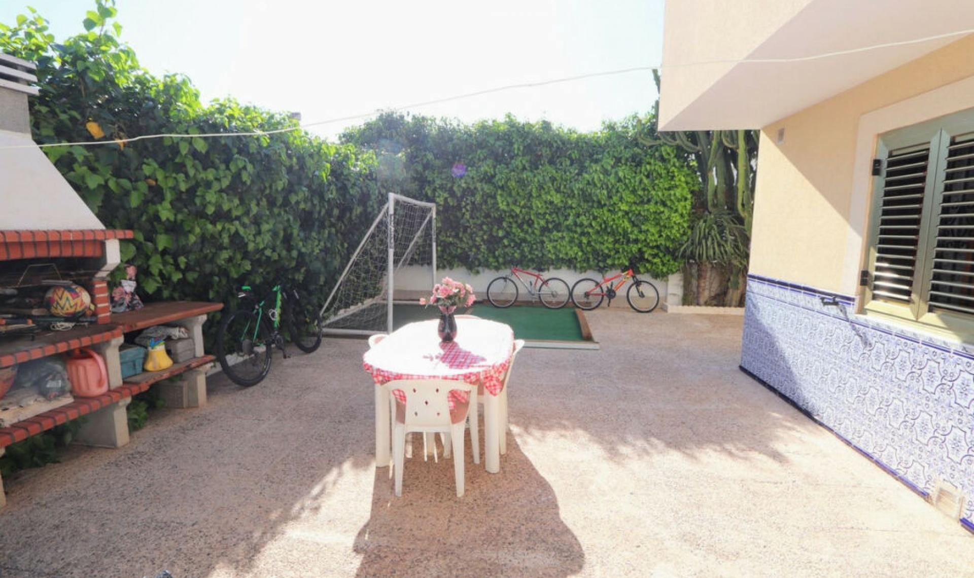 Resale - House -
Los Alcázares