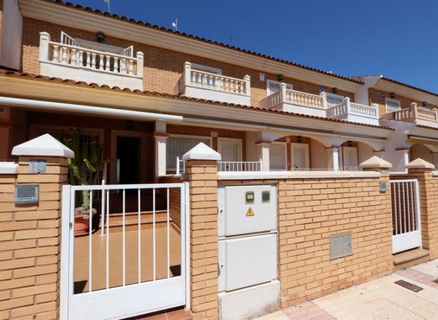 Resale - House -
Los Alcázares