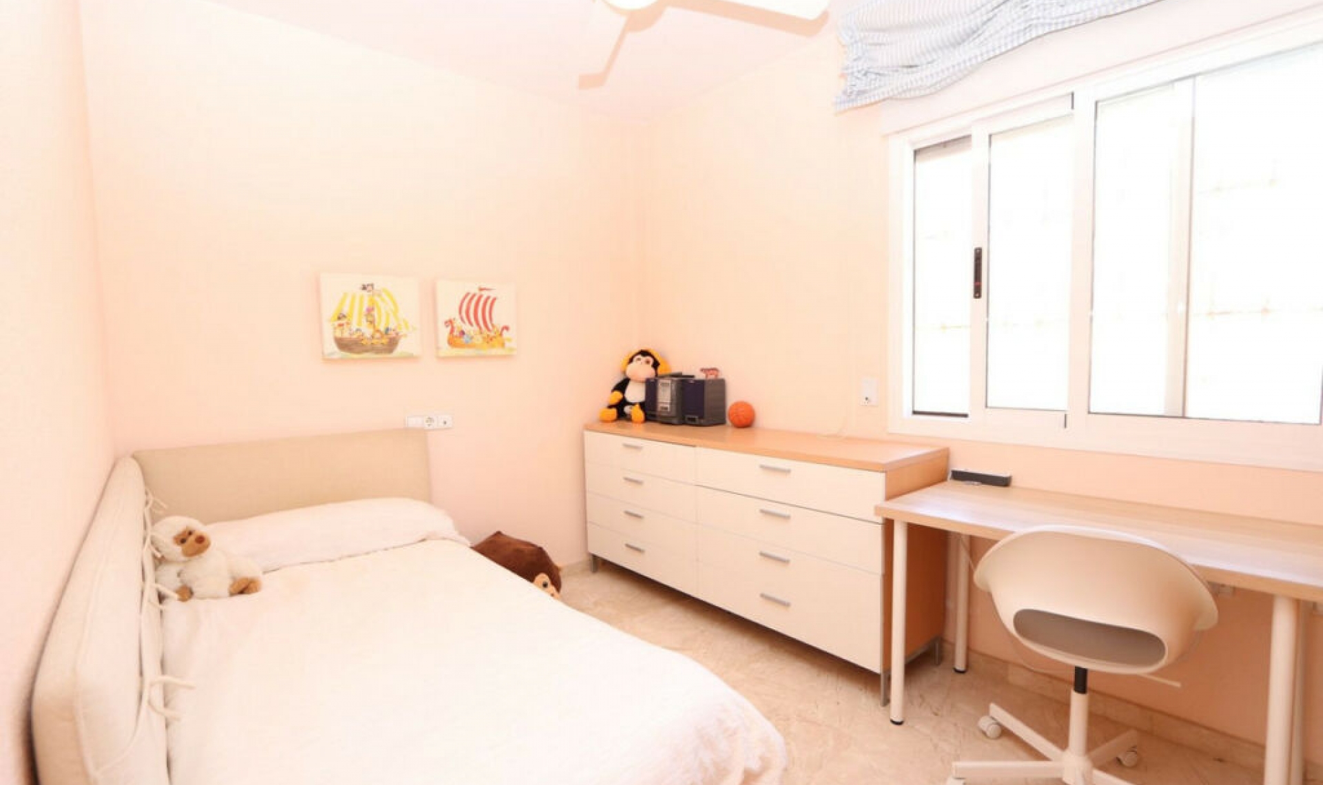 Resale - House -
Los Alcázares