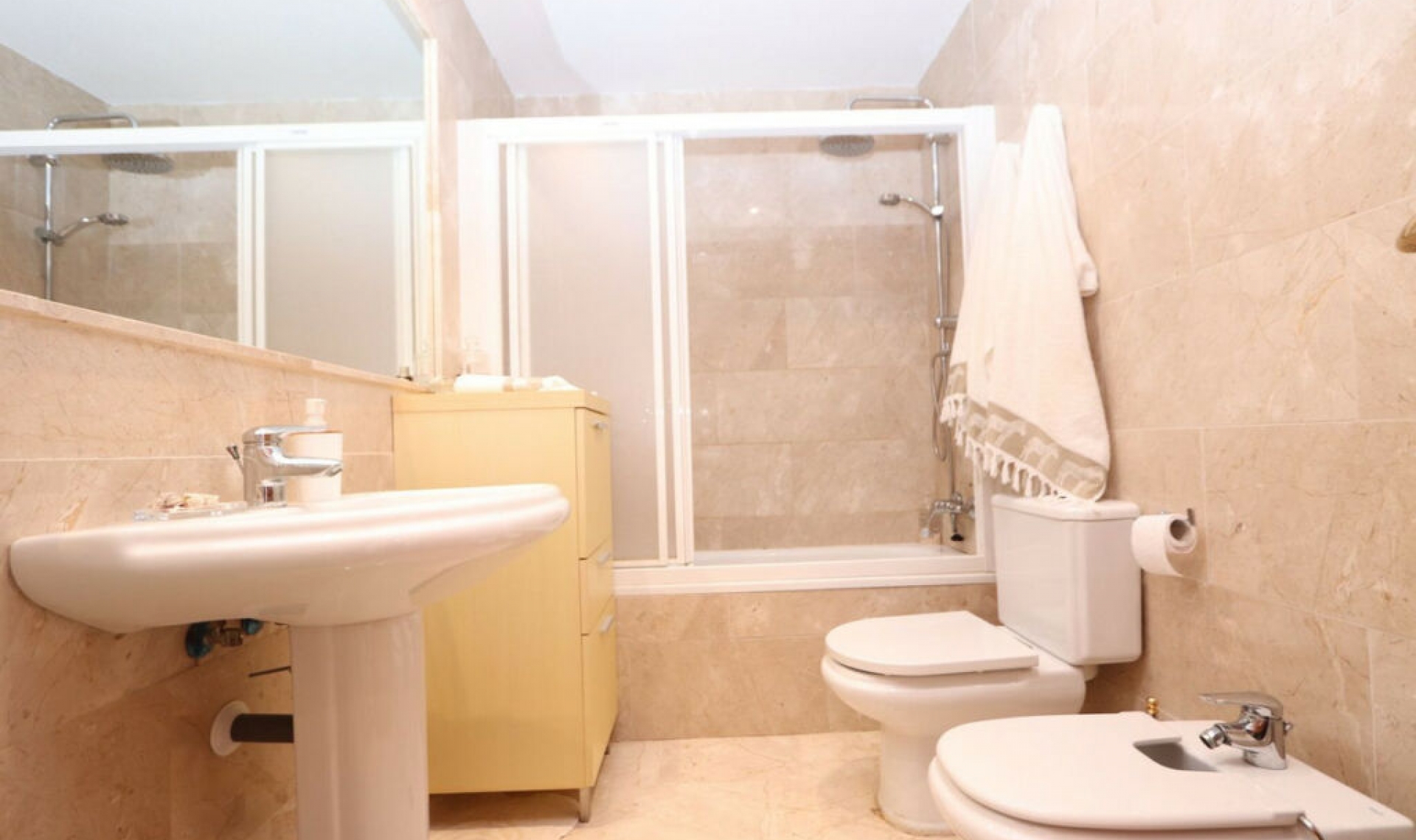 Resale - House -
Los Alcázares