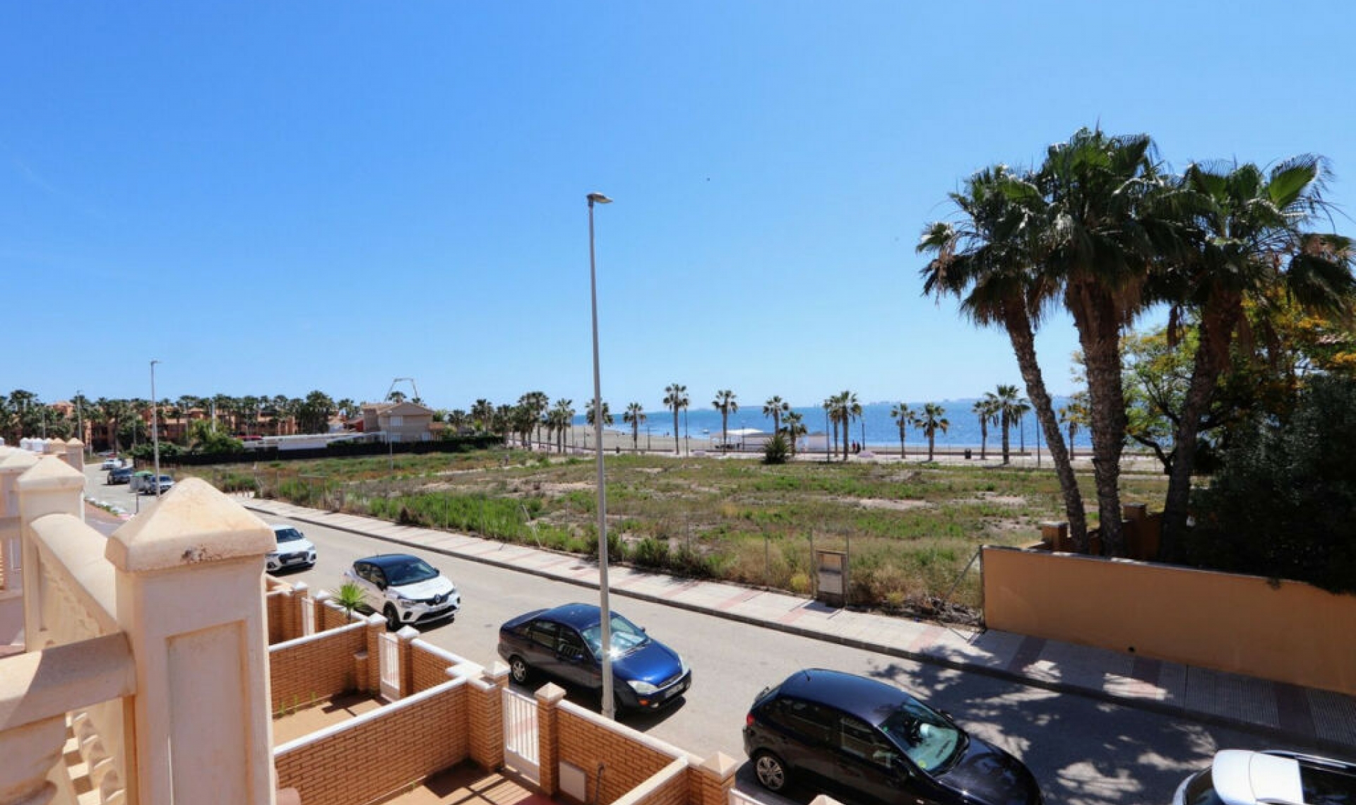 Resale - House -
Los Alcázares