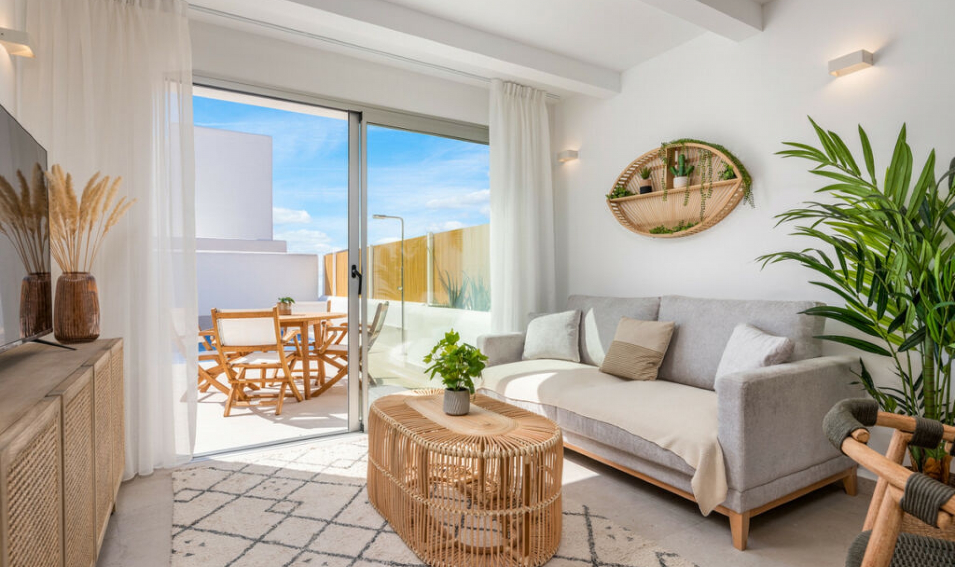 Resale - House -
Los Alcázares