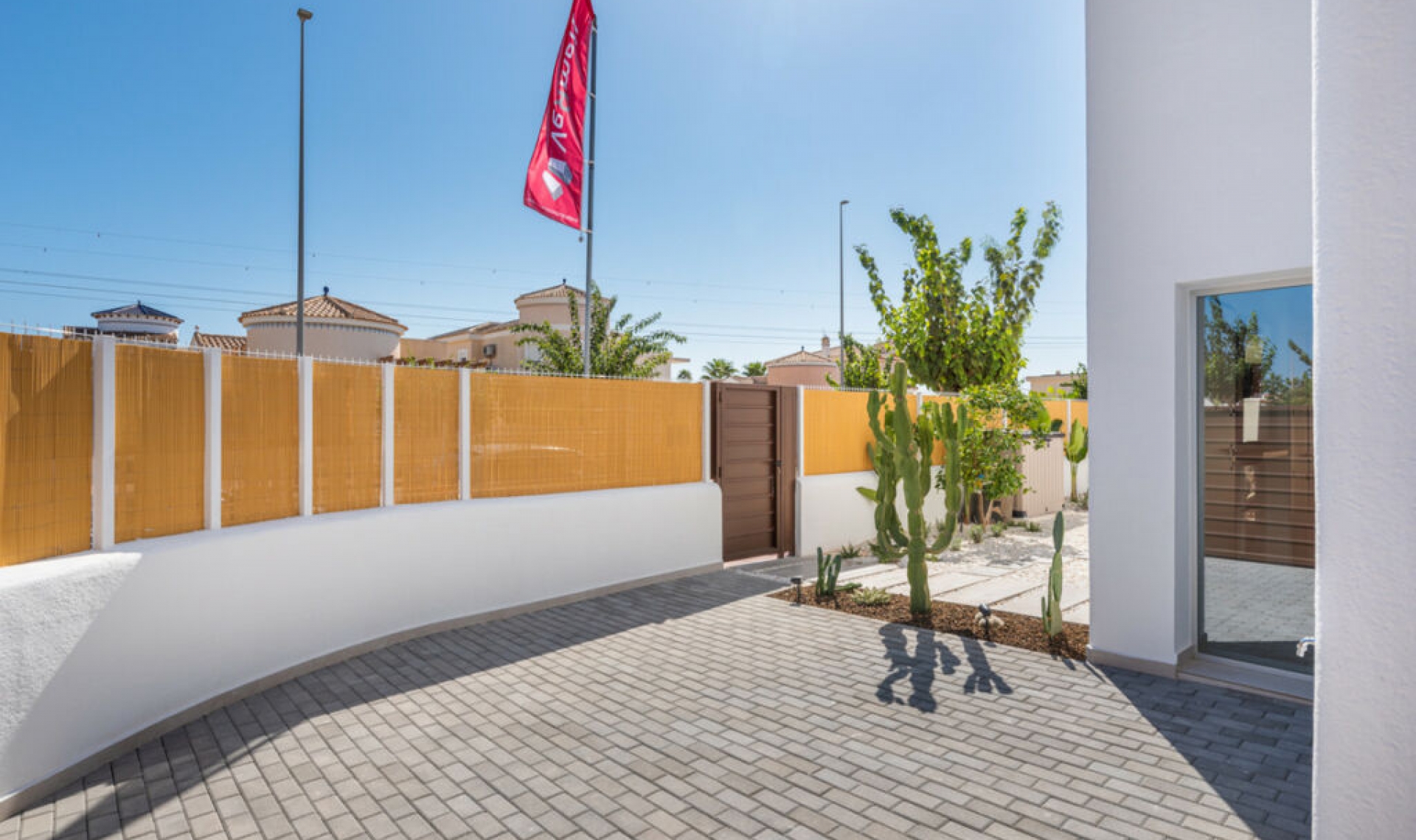 Resale - House -
Los Alcázares