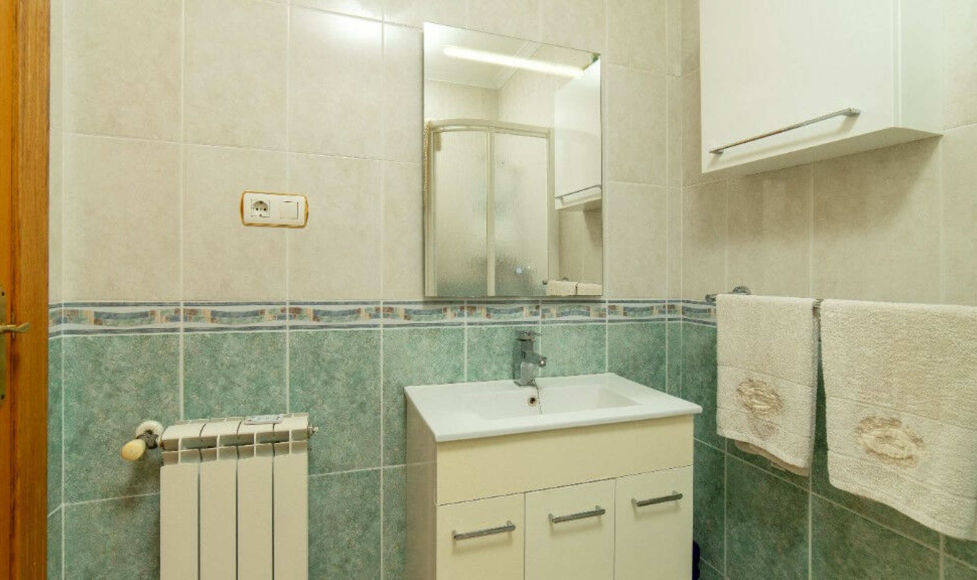 Resale - House -
Los Altos