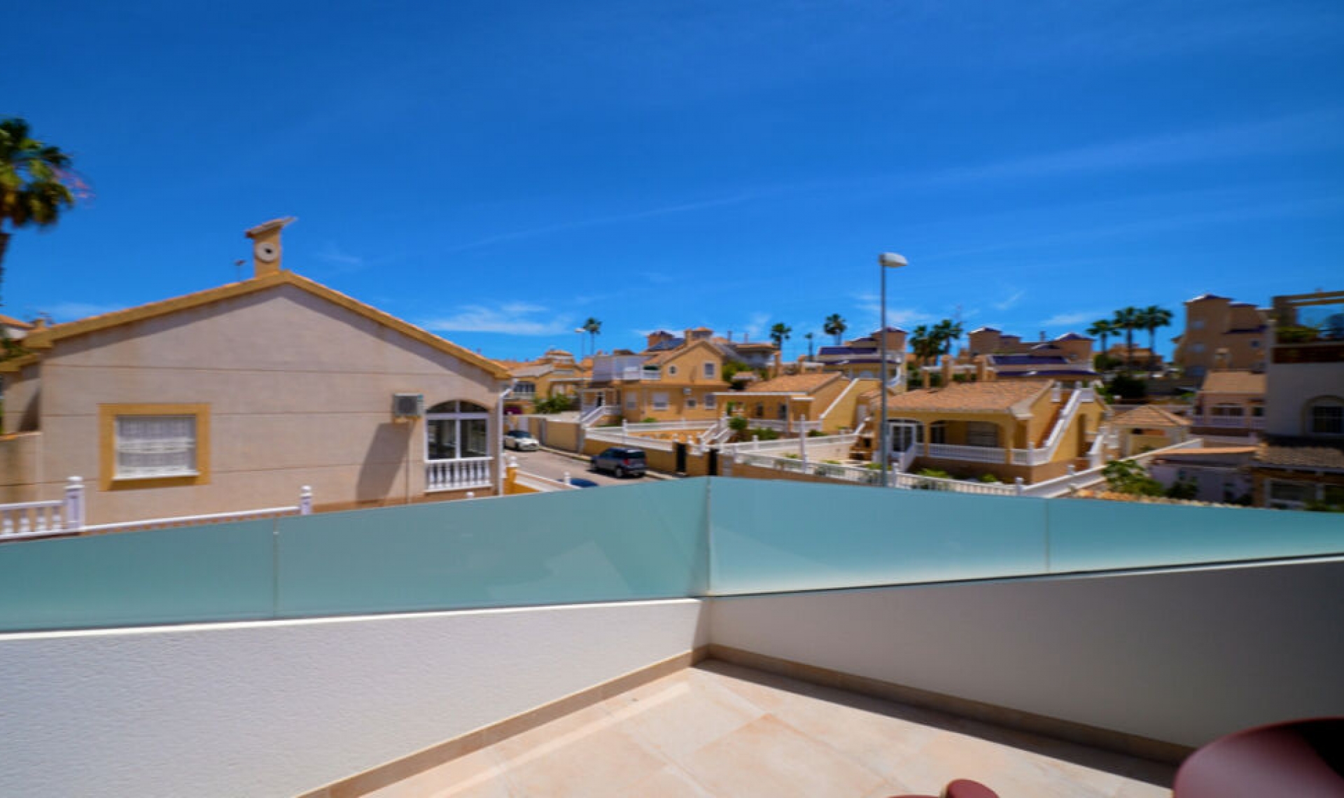 Resale - House -
Los Altos