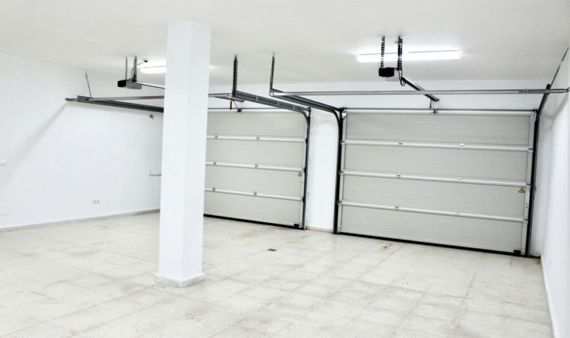 Resale - House -
Los Arqueros