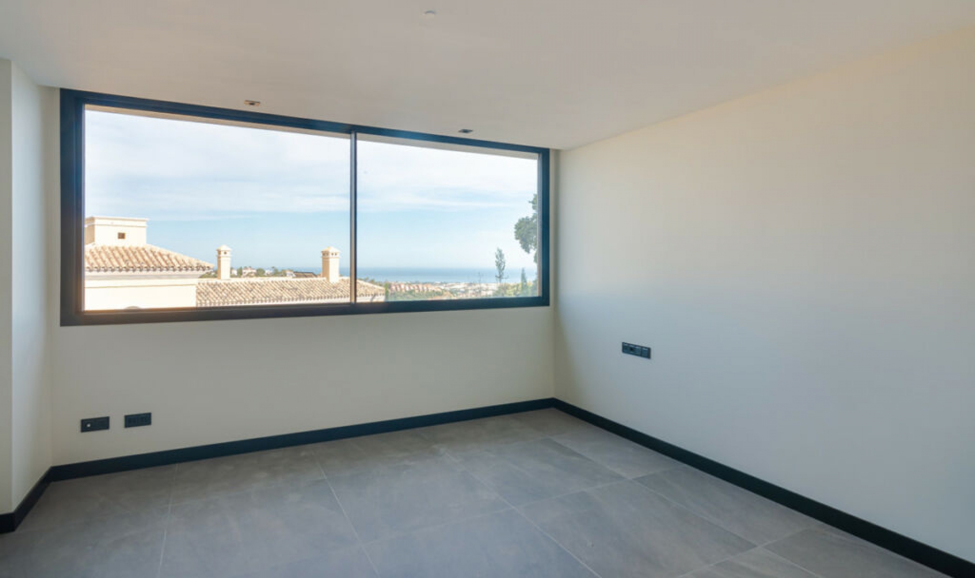 Resale - House -
Los Arqueros