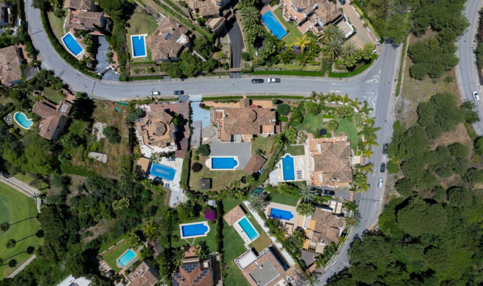 Resale - House -
Los Arqueros