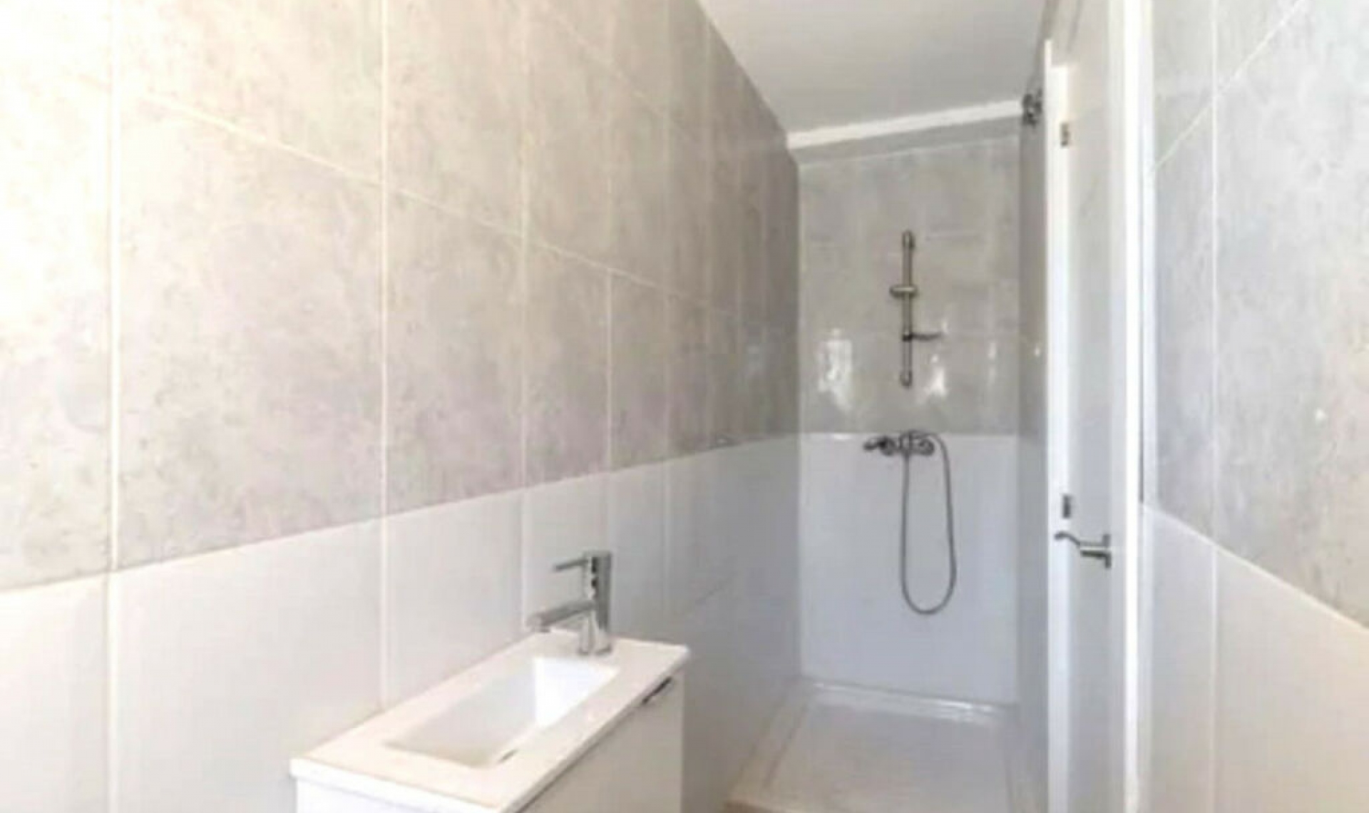 Resale - House -
Los Boliches